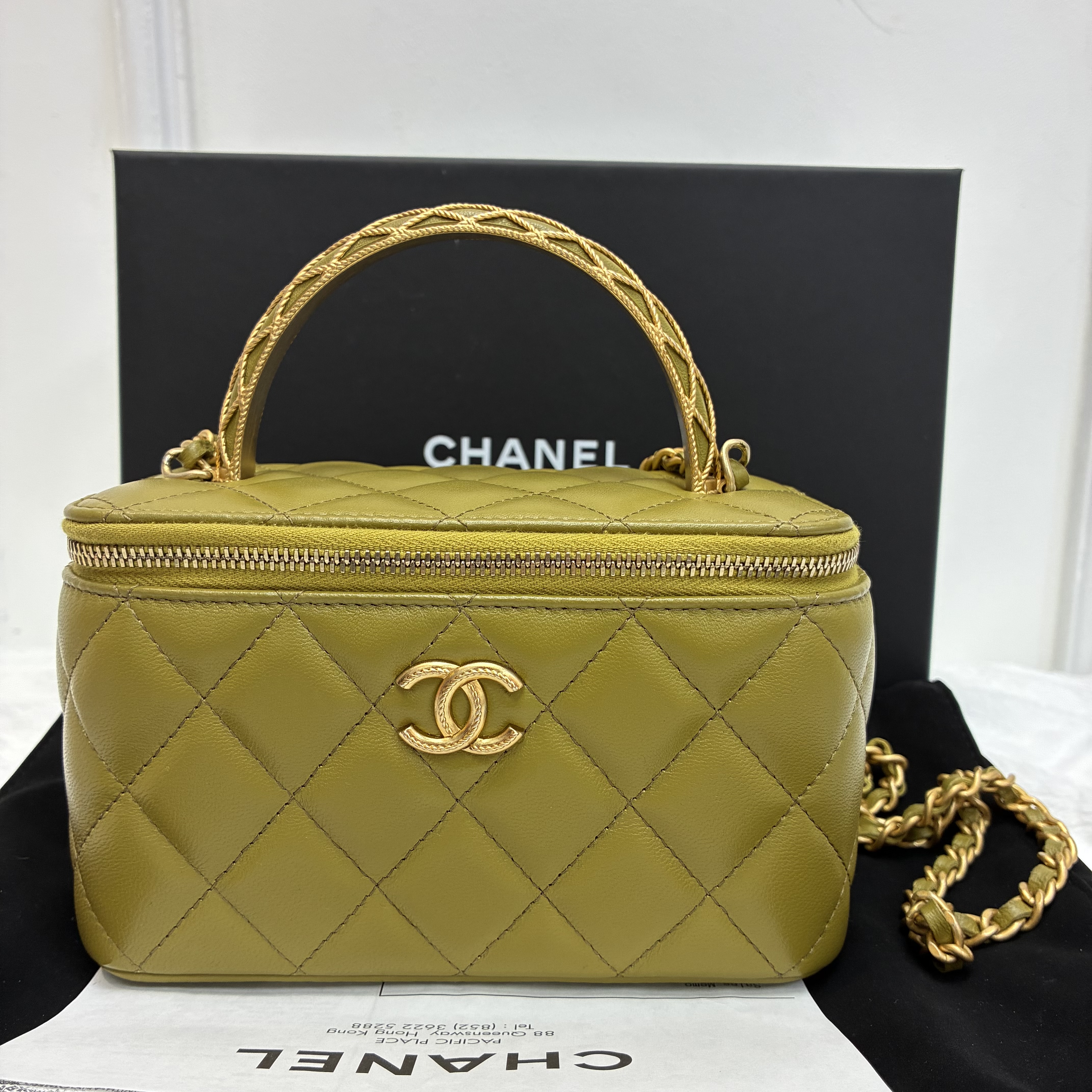 Chanel金絲手柄化妝包 低調芥末黃 有鏡✅