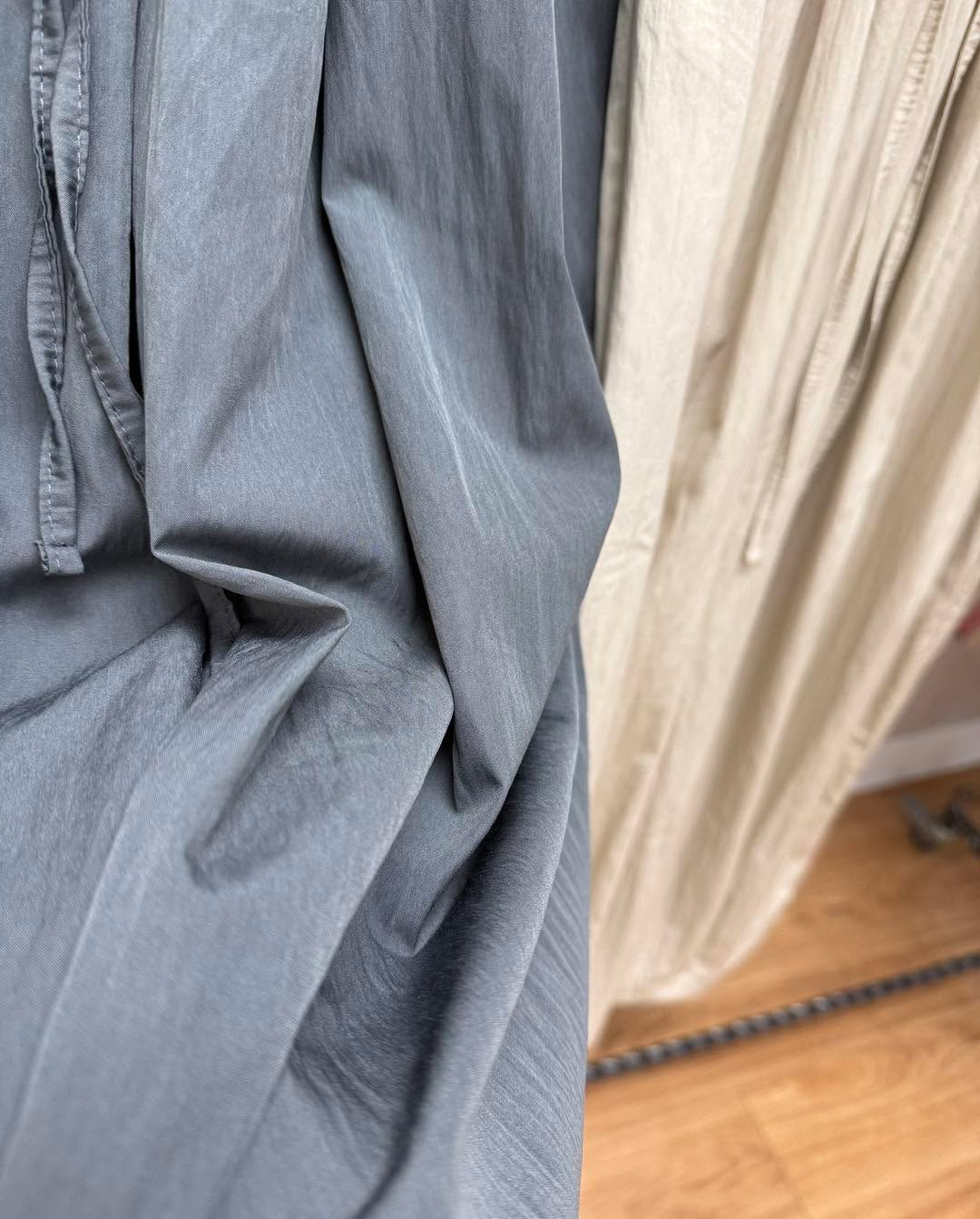 反摺腰頭皺布寬身褲