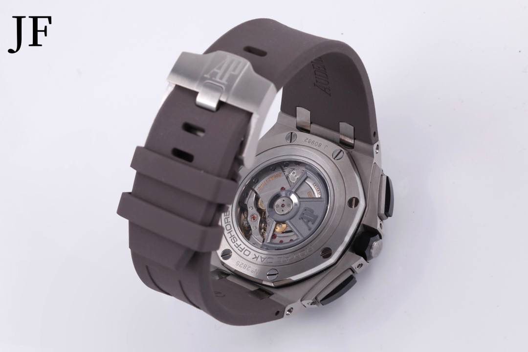 🚀精品 AP 皇家橡树离岸型 大熊猫计时码表 AP 26400 精钢表壳 陶瓷表圈 双面蓝宝石镜面 3126机芯 橡胶表带 精钢针扣 直径44mm💯