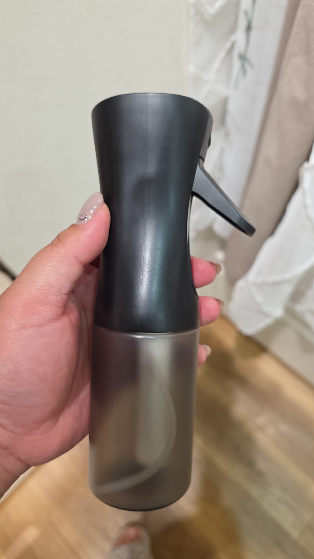 3 coins plant spray bottle