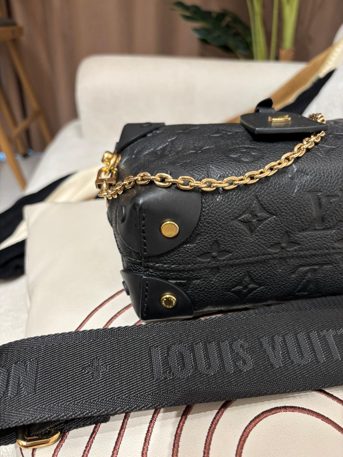 Lv Petite Malle Souple 2 way bag 黑色小牛皮M45393 Monogram Empreinte  100%Authentic,90%new ✅NFC✅肩帶✅Dust bag 