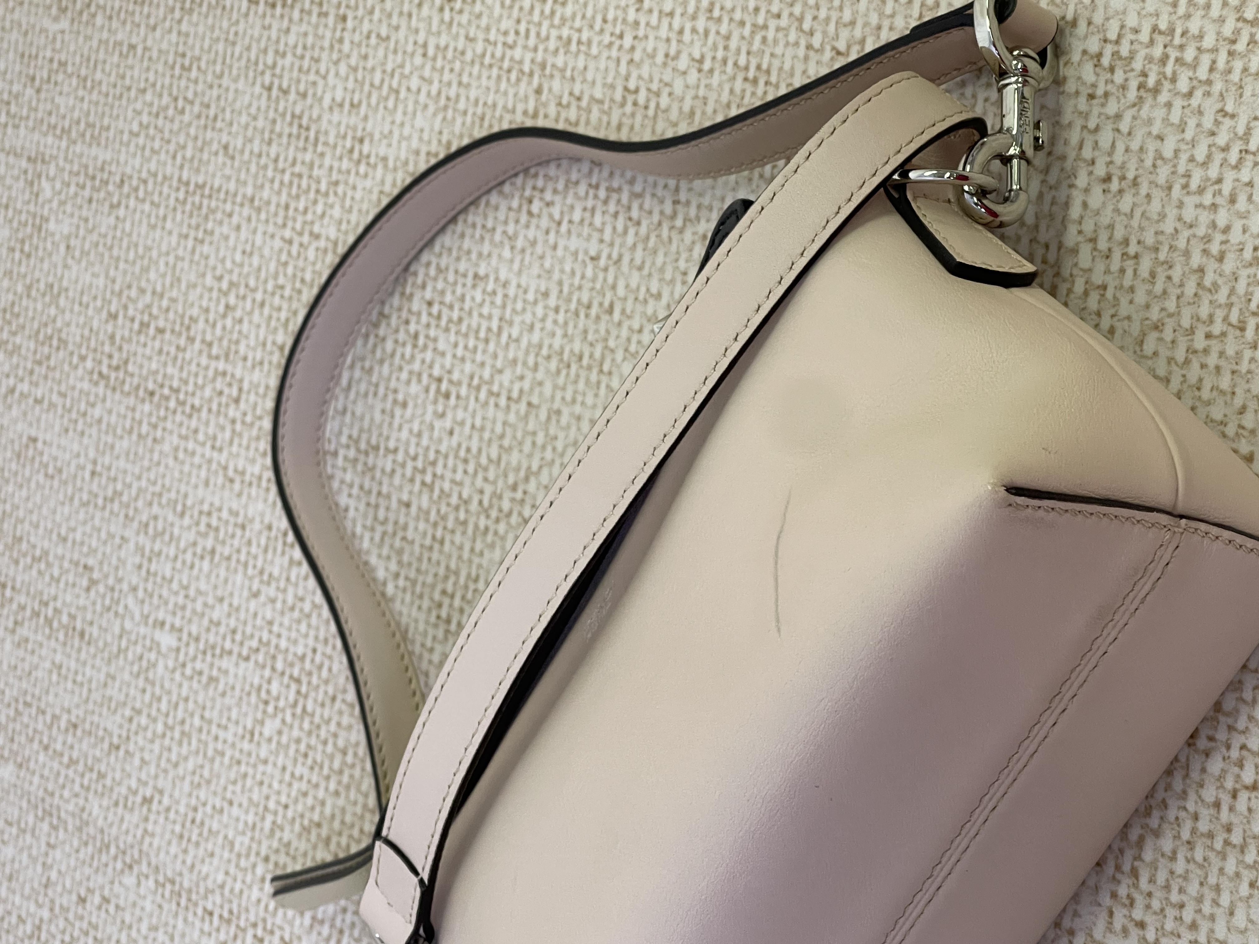 Pre owned Fendi By The Way / Product Code: 26031106