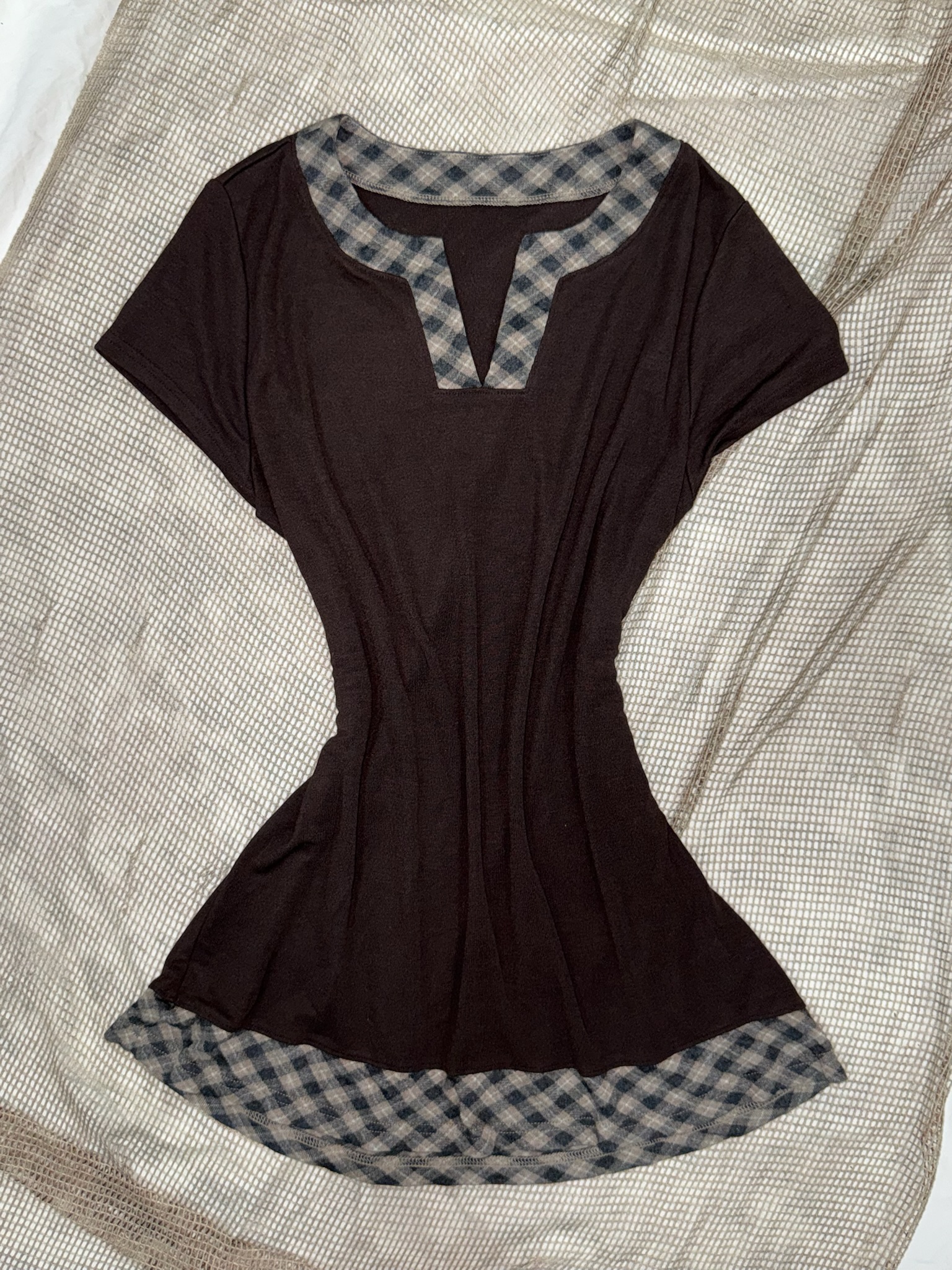 Vintage Preppy Aesthetic Plaid-Panelled Longline Tee