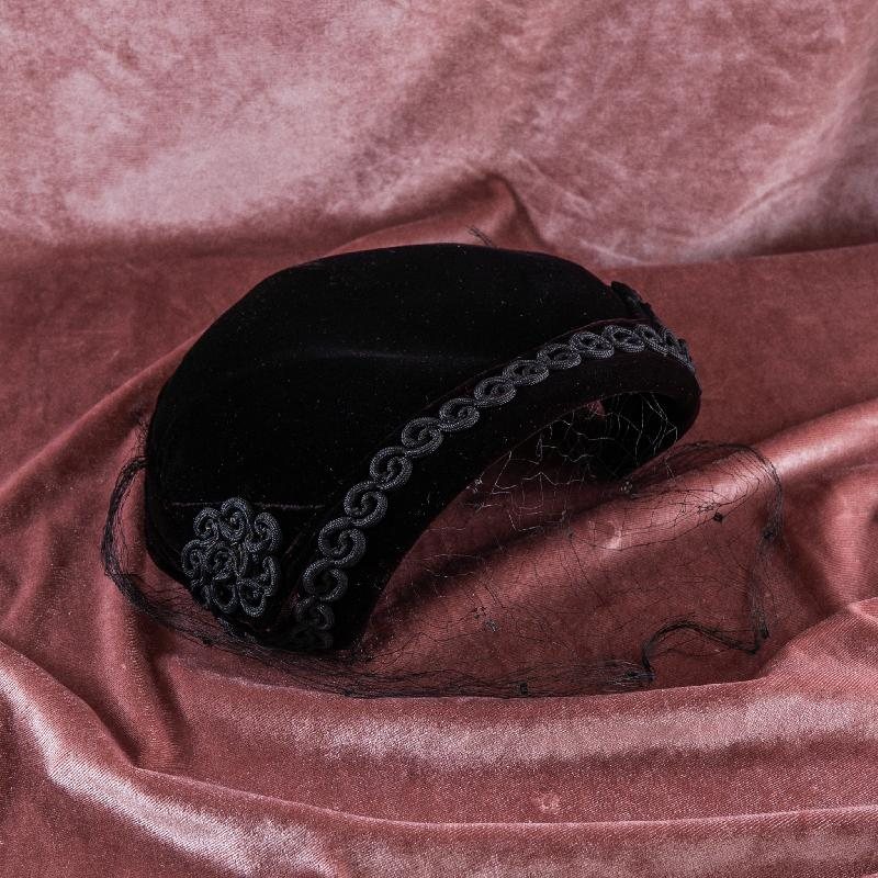 Vintage C.a. 1950s Montreal Embellished Velvet Hannah Hat /Vintage Fashion Half Hat (MT1969-2)