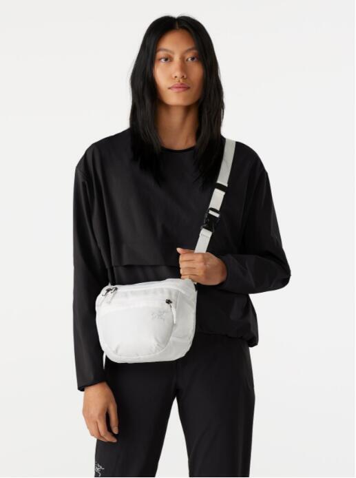 Arcteryx 大斜孭袋