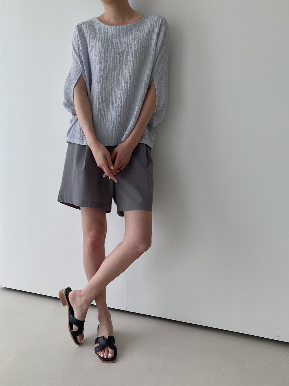Minimalist Crinkled Textured Loose Top ‖ 极简褶皱纹理宽松上衣 KR0150371