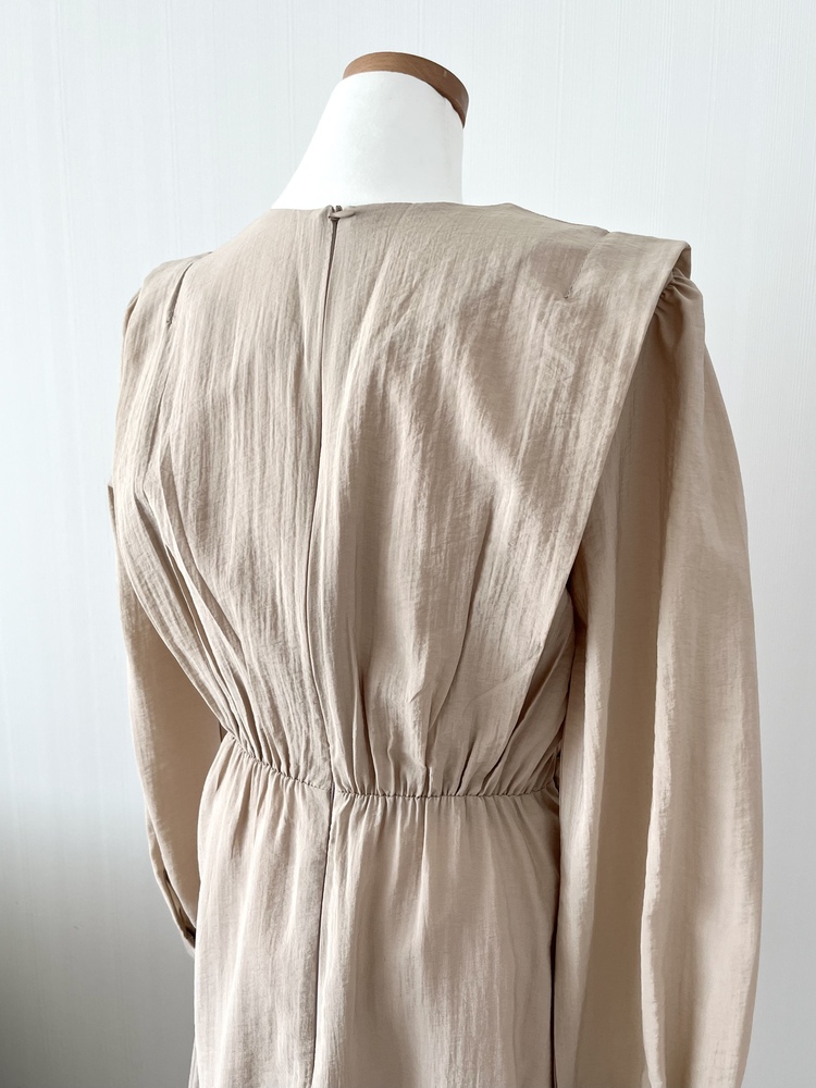 Pleated Yoke Detail Dress (Beige)