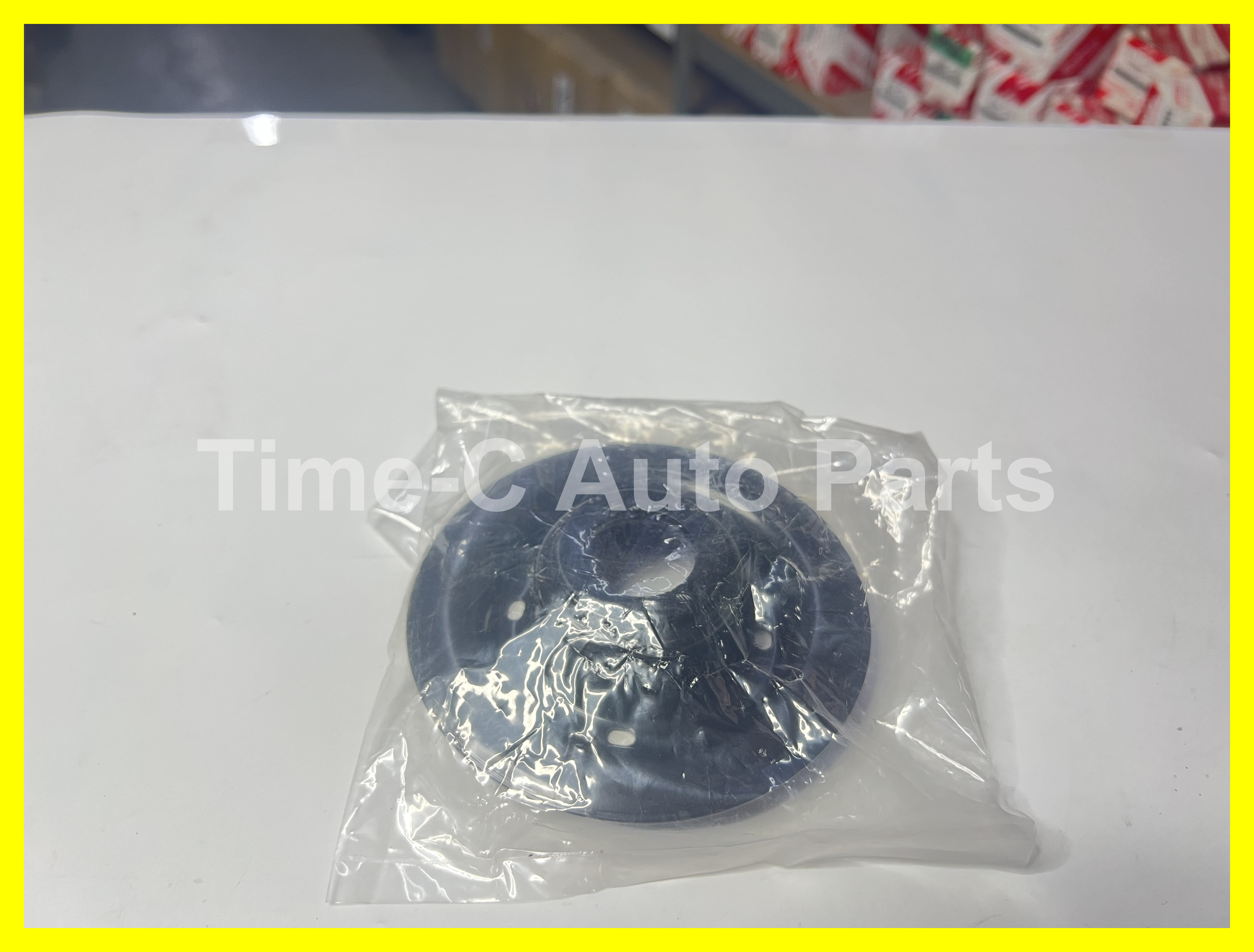 頭塔頂下墊片 51688-SCC-004 - Honda Fit Jazz GR