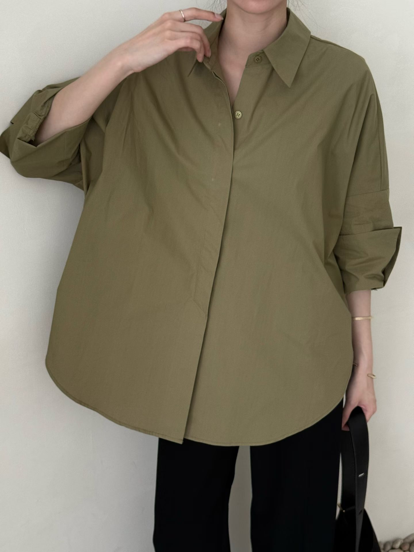 Stylish relaxed shirt