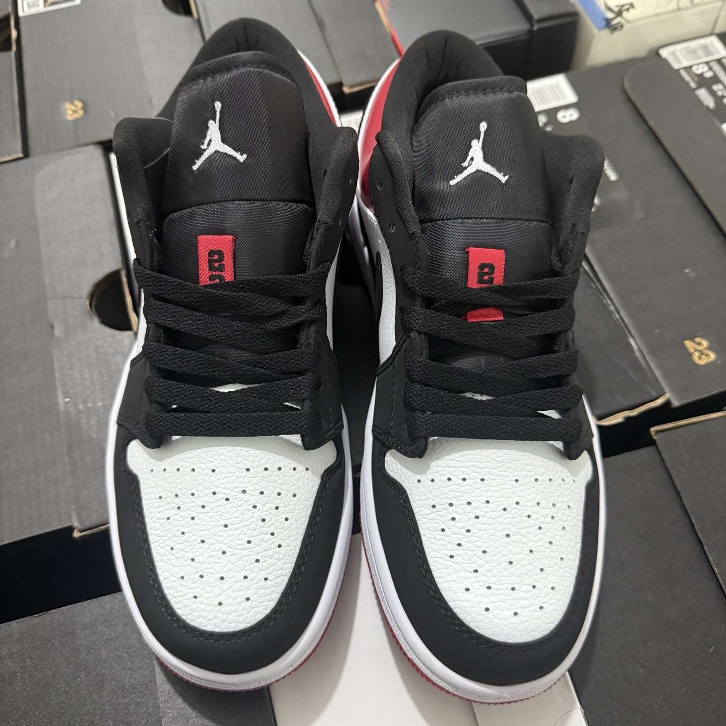 Nike Air Jordan 1 Low 'Black Toe' 553558-116