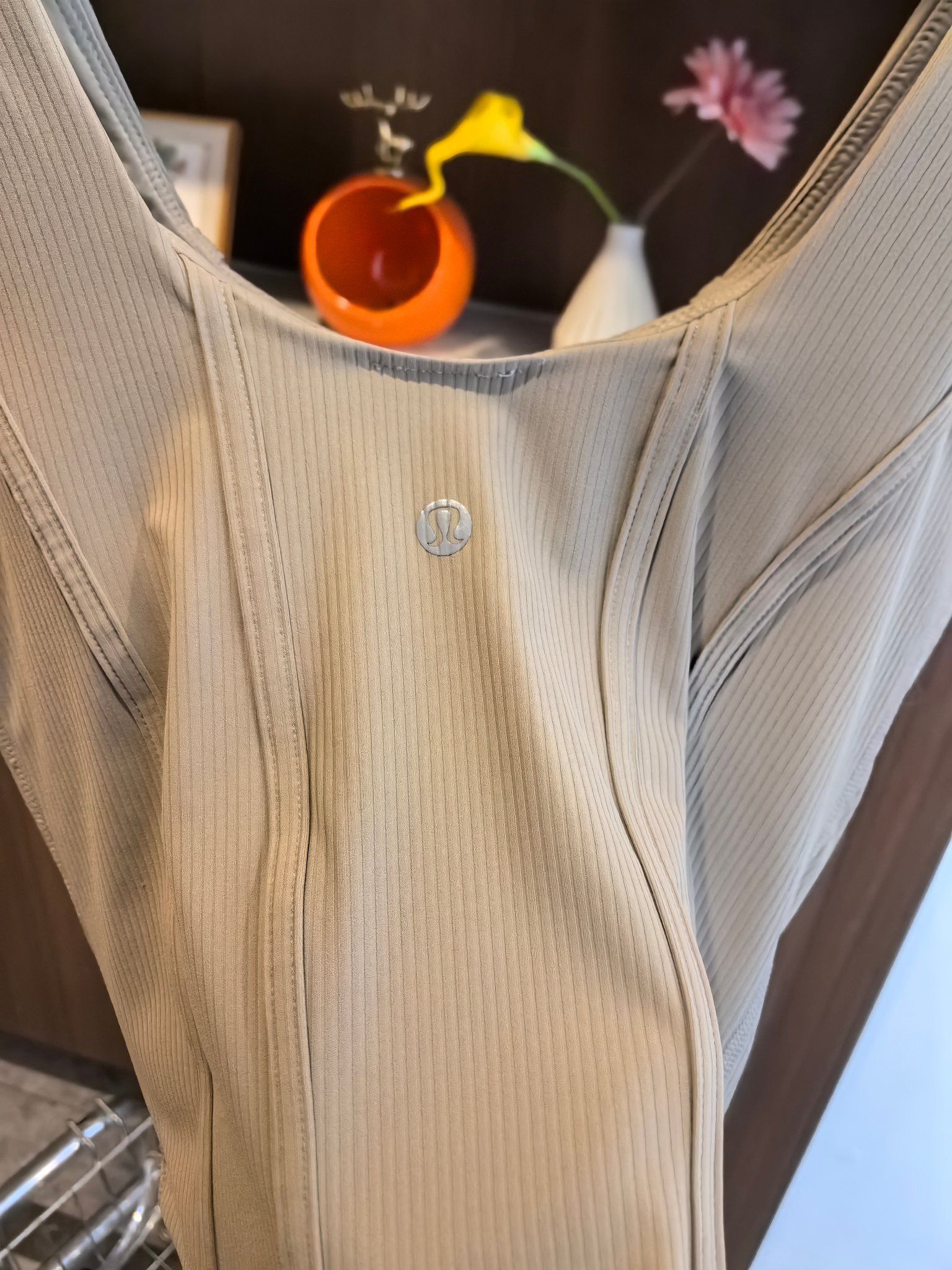 $108件。2件起$98件。lulu Waist-Seamed Nulu螺紋瑜伽背心