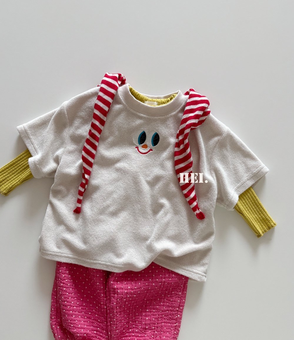 Hei | Peek-a-Boo T-Shirt