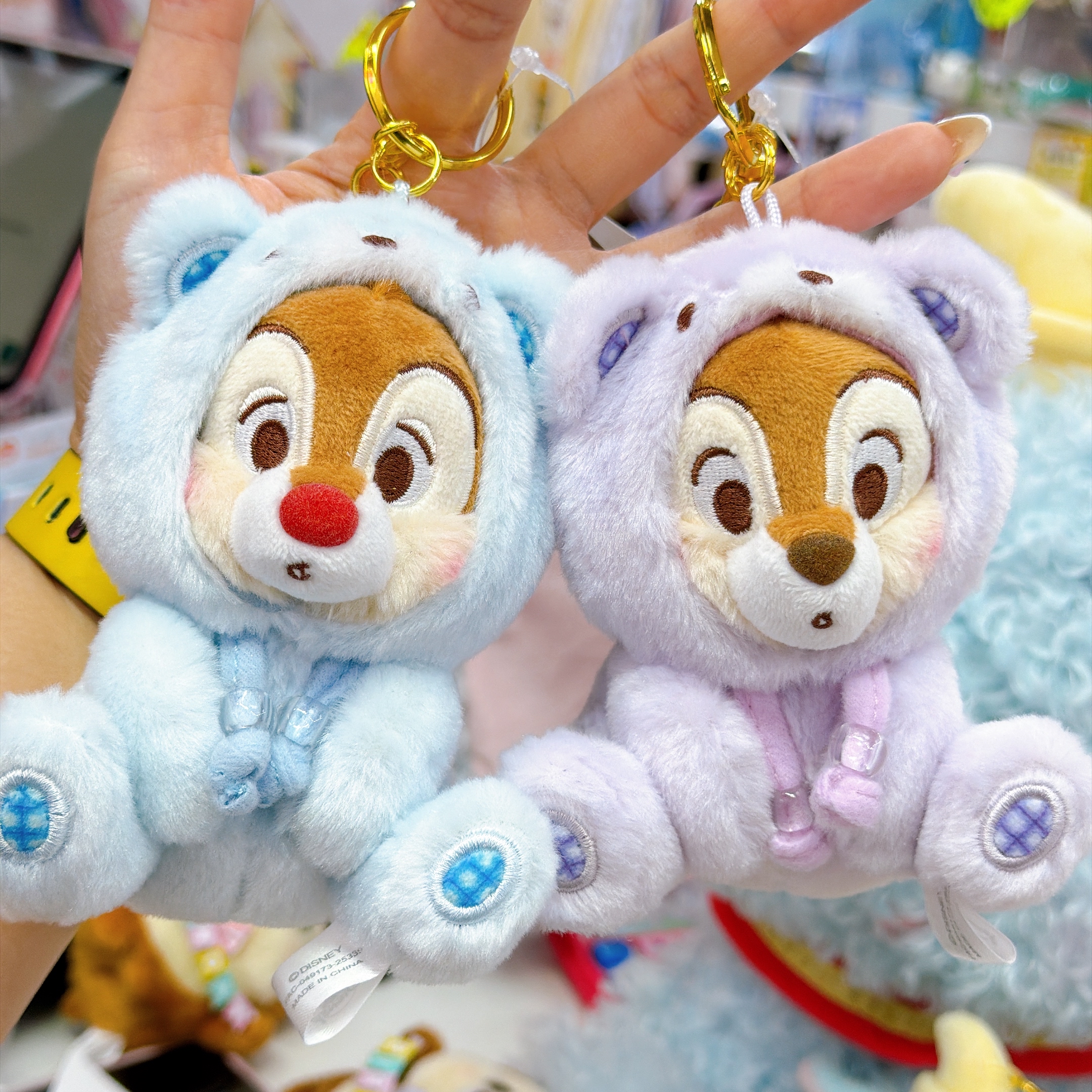 日本直送東京迪士尼chip and dale 扮熊仔公仔掛飾