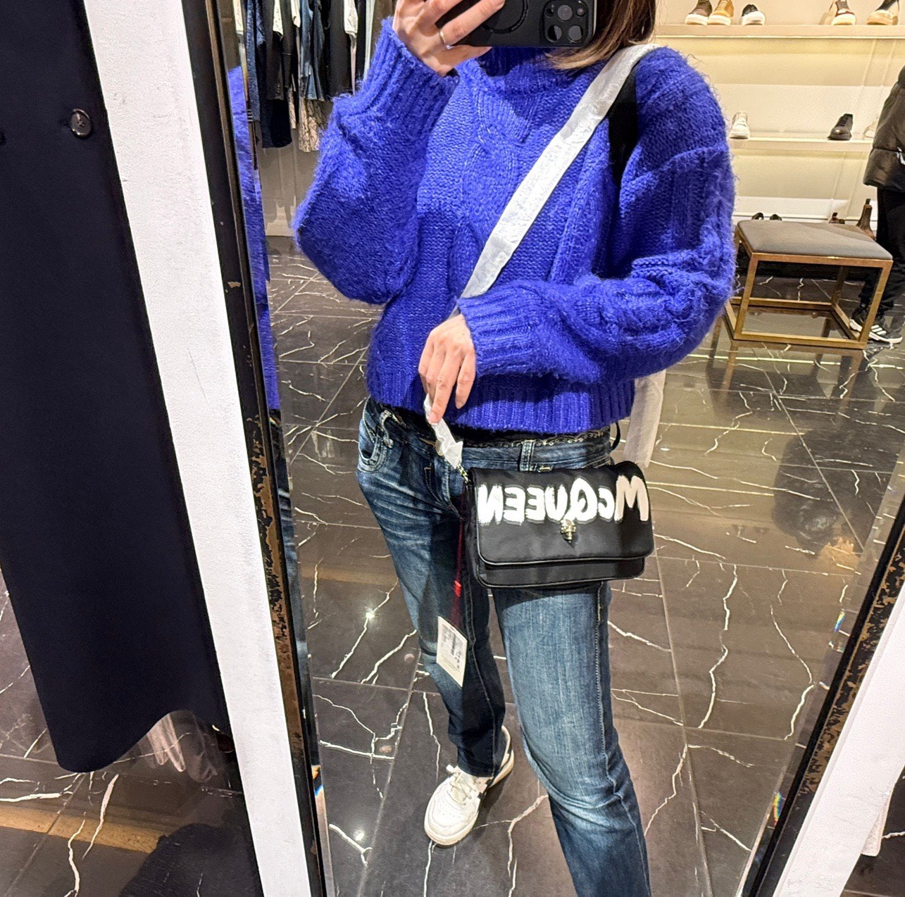 香港現貨-Alexander McQueen Graffiti Logo Skull Bag