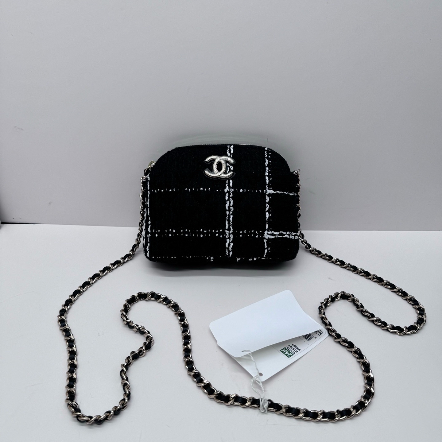 Pre-Owned CHANEL Beauty VIP Gift Bag / Product Code: 26041924