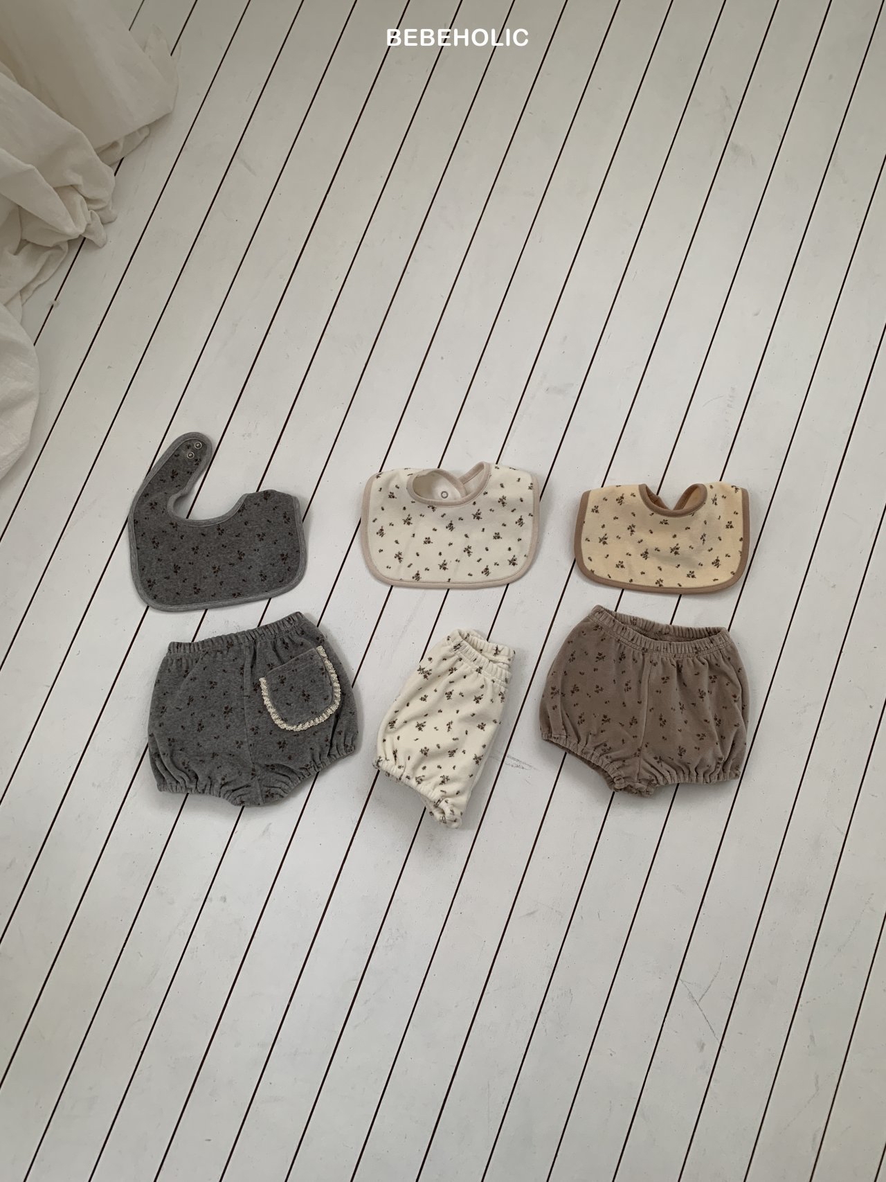 🌸預訂 韓國直送🌸🇰🇷BEBEHOLIC三色蕾絲口袋碎花燈籠褲