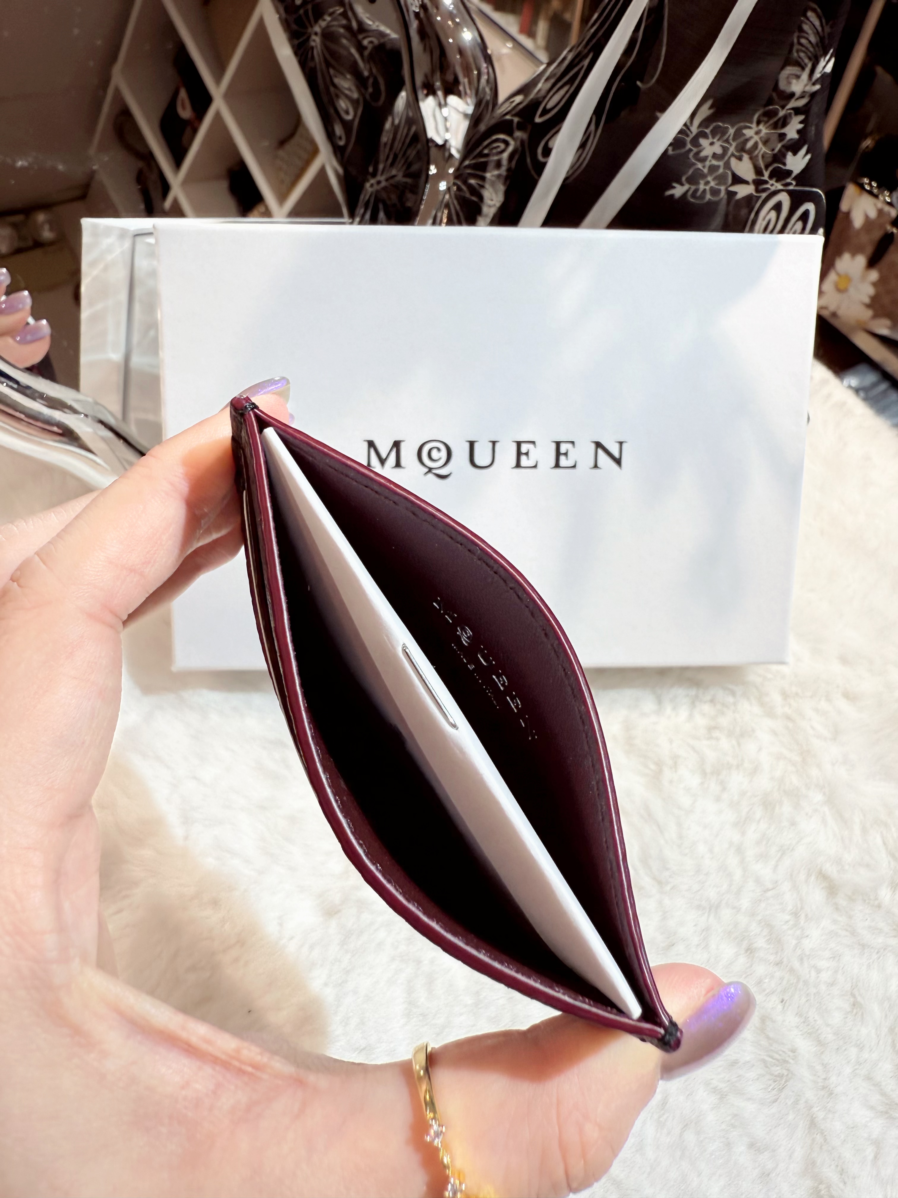 MQueen card holder blk
