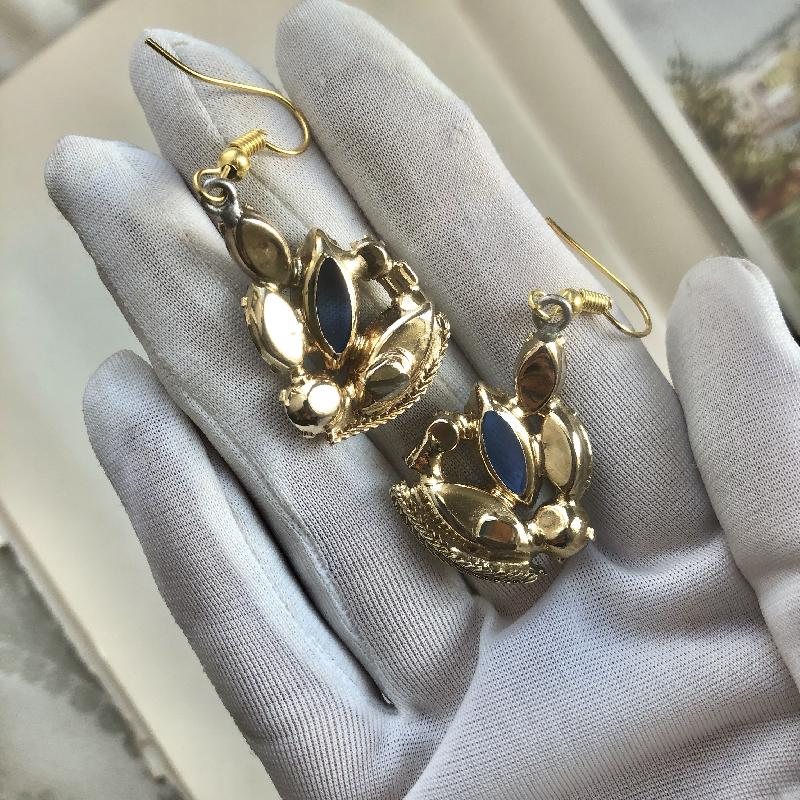 Vintage C.a. 1950-60s Faceted Marquise Shape Blue and Olive Green Open-back Glass Jewelry Set with Brooch & JewHook Earrings（MT1714-3）