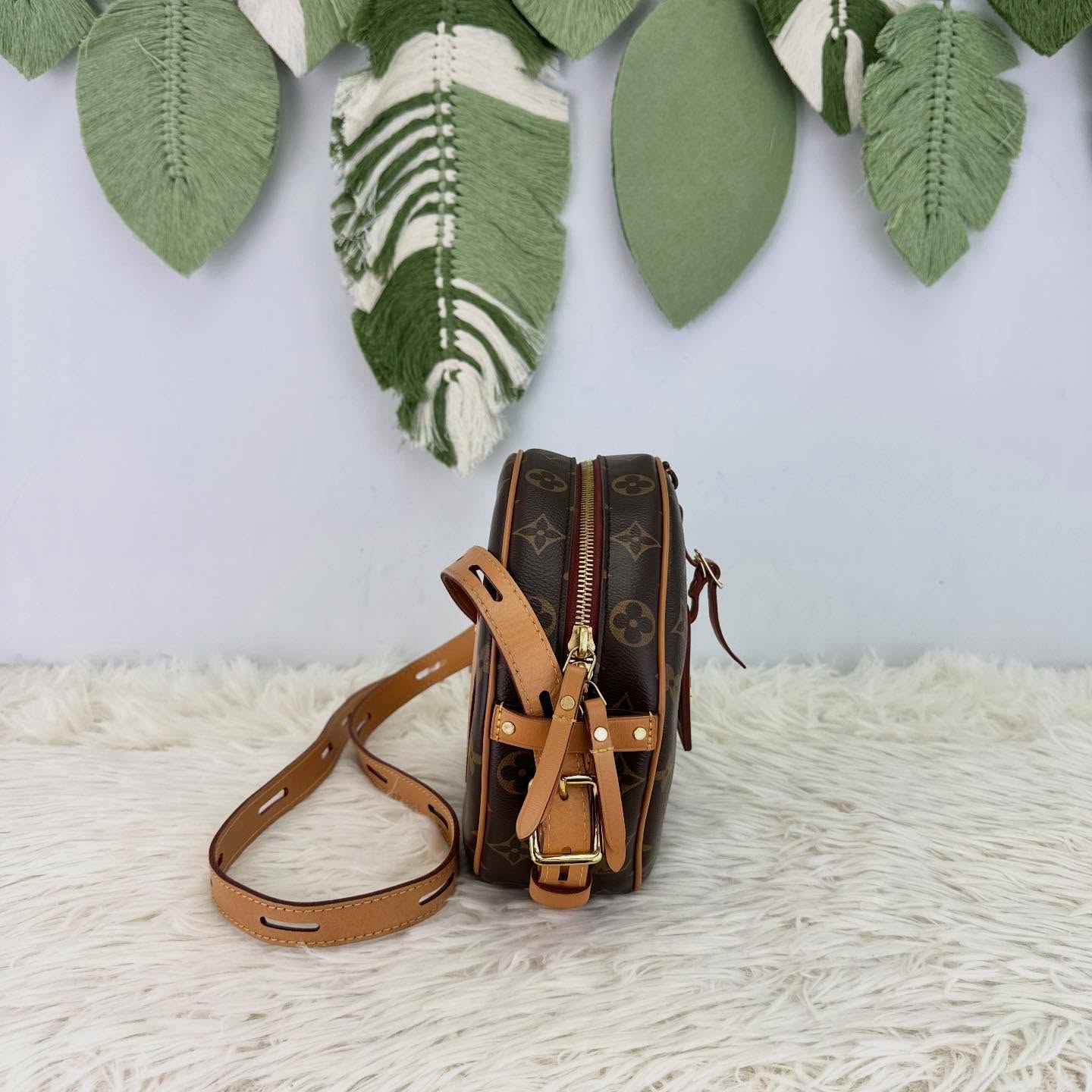 LV 🤍PRE OWNED Boite Chapeau Souple MM Size 晶片款🤎