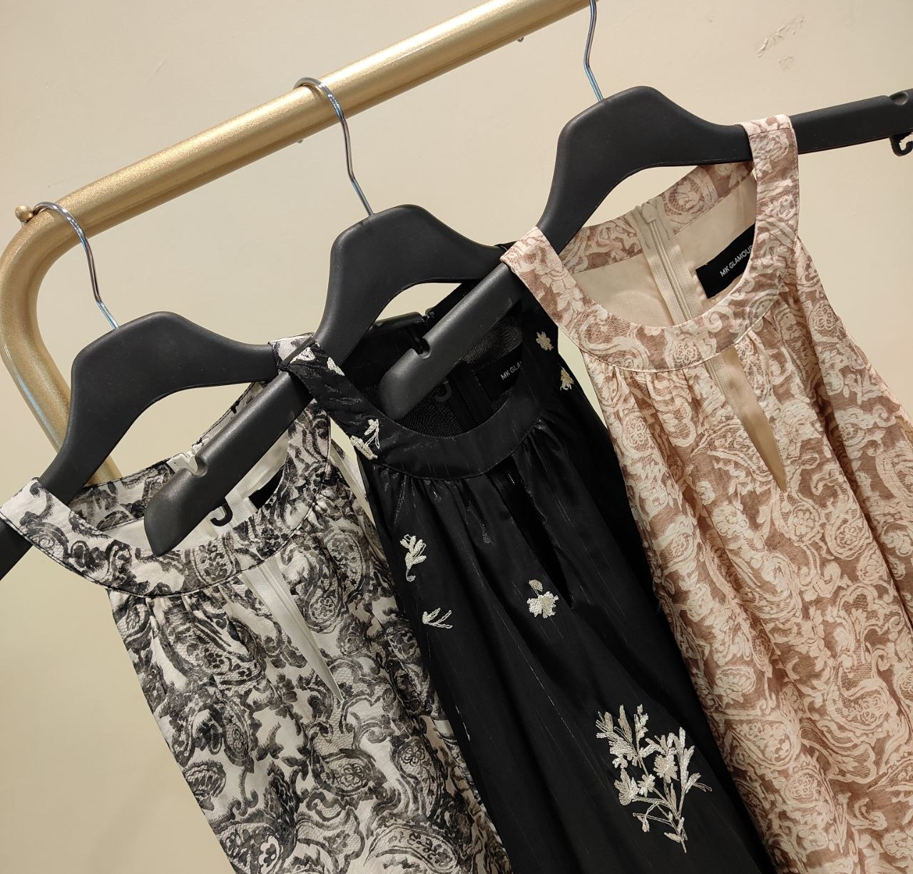 Cut in修身连身裙 2142