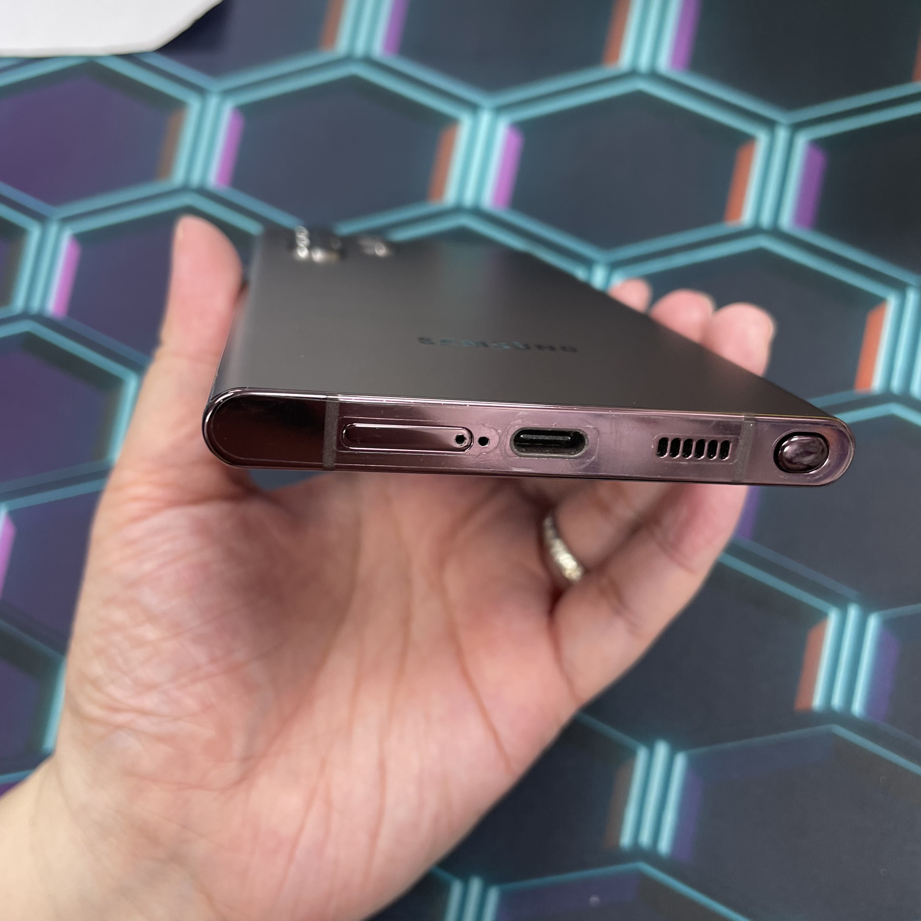 *6002 Galaxy S22 Ultra 勁靚機 12+256GB 酒紅色 red