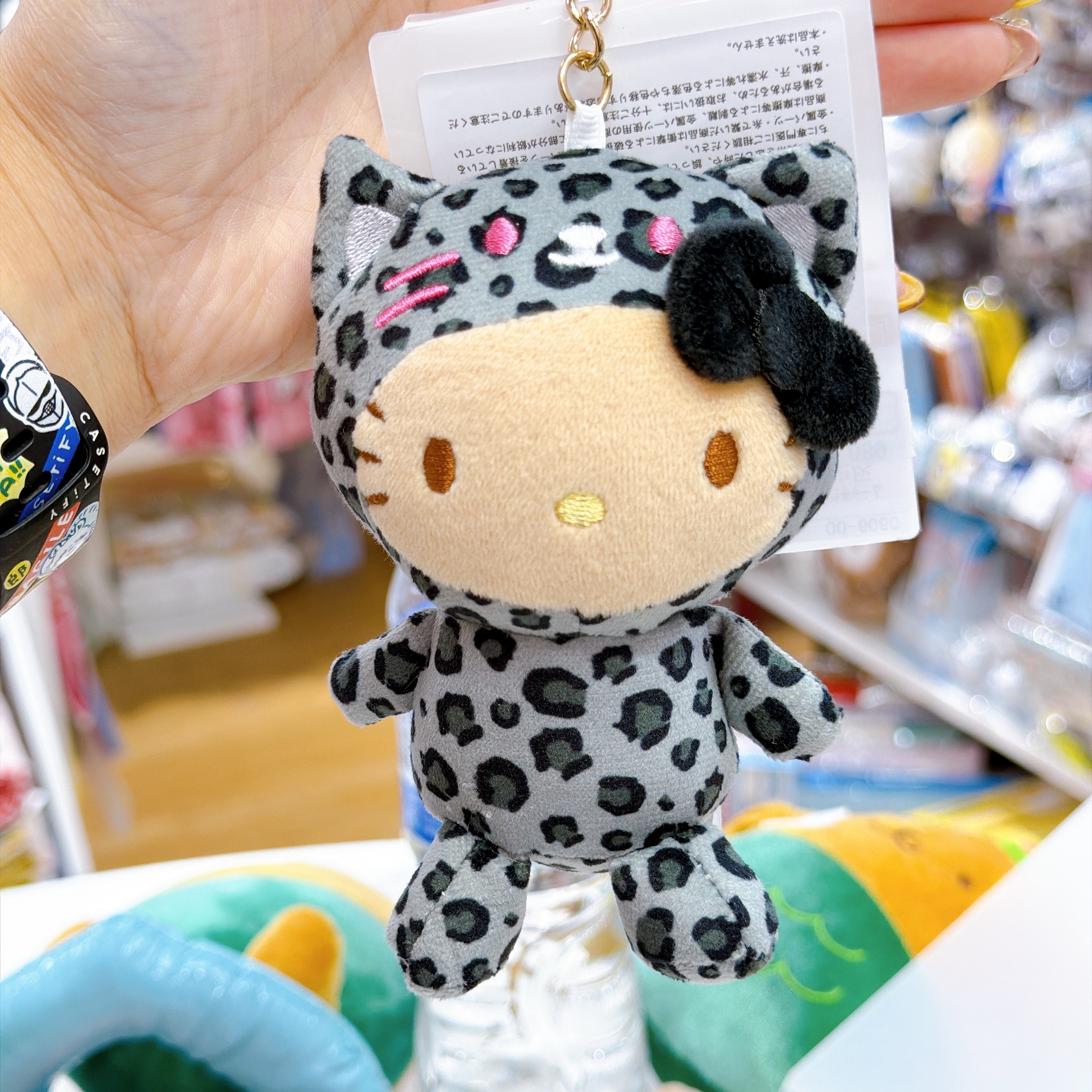 日本直送Sanrio夏天黑皮系列Kitty公仔掛飾