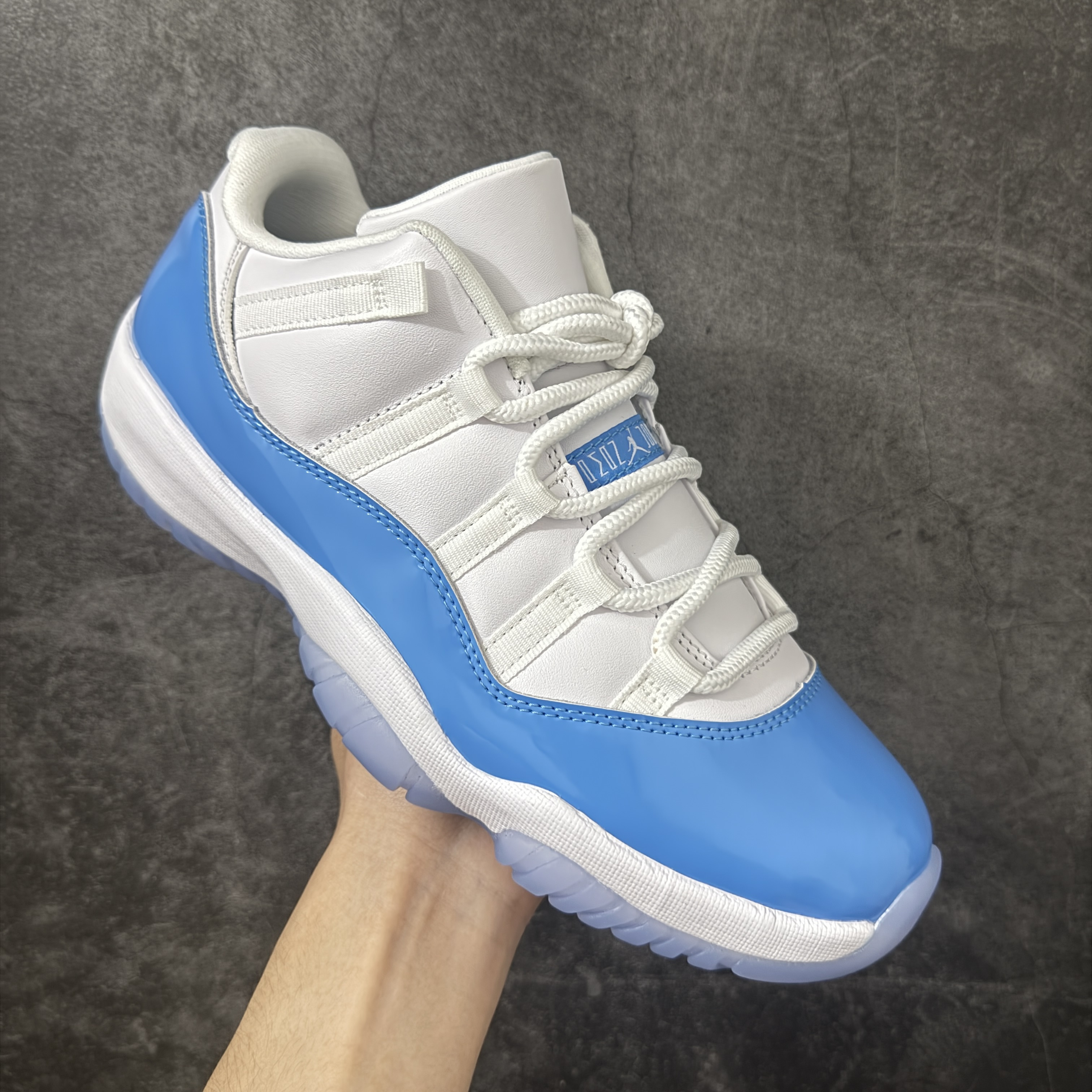 Air Jordan 11 Retro Low FV5104-100