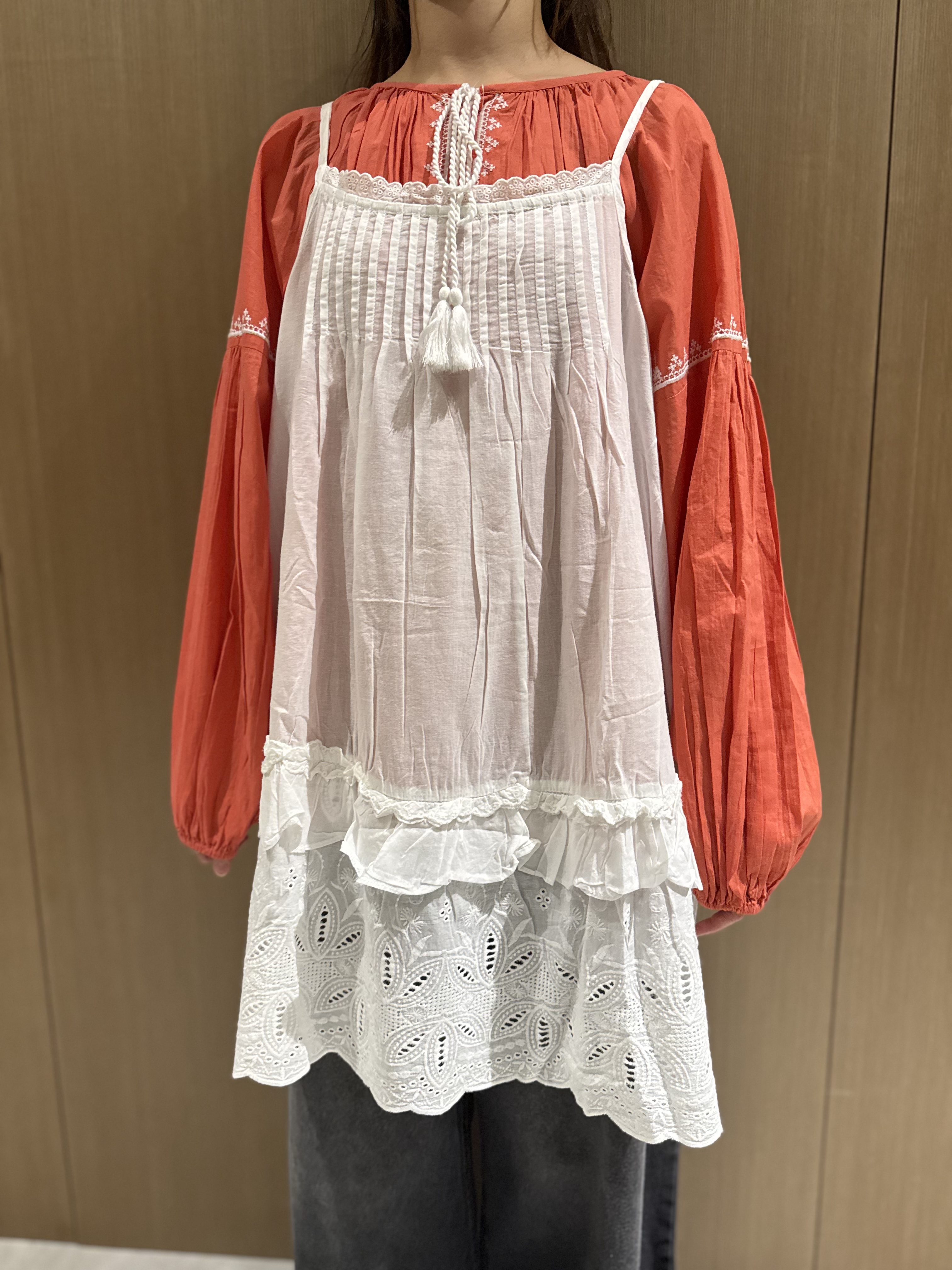 民族風刺繡𝐭𝐨𝐩