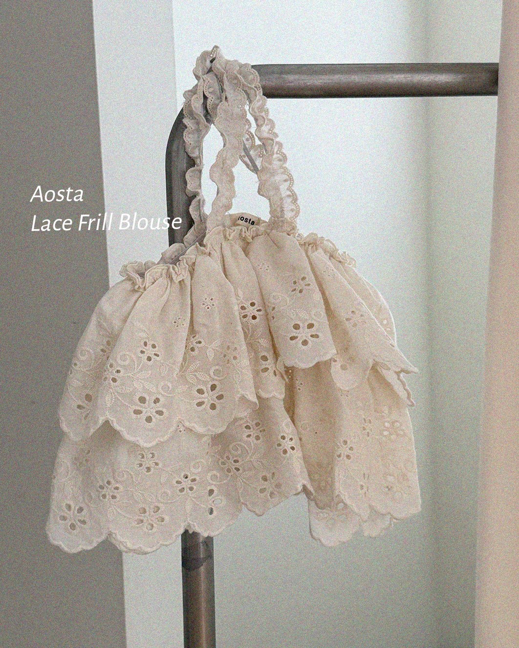 Aosta | [Lace cancan Blouse]