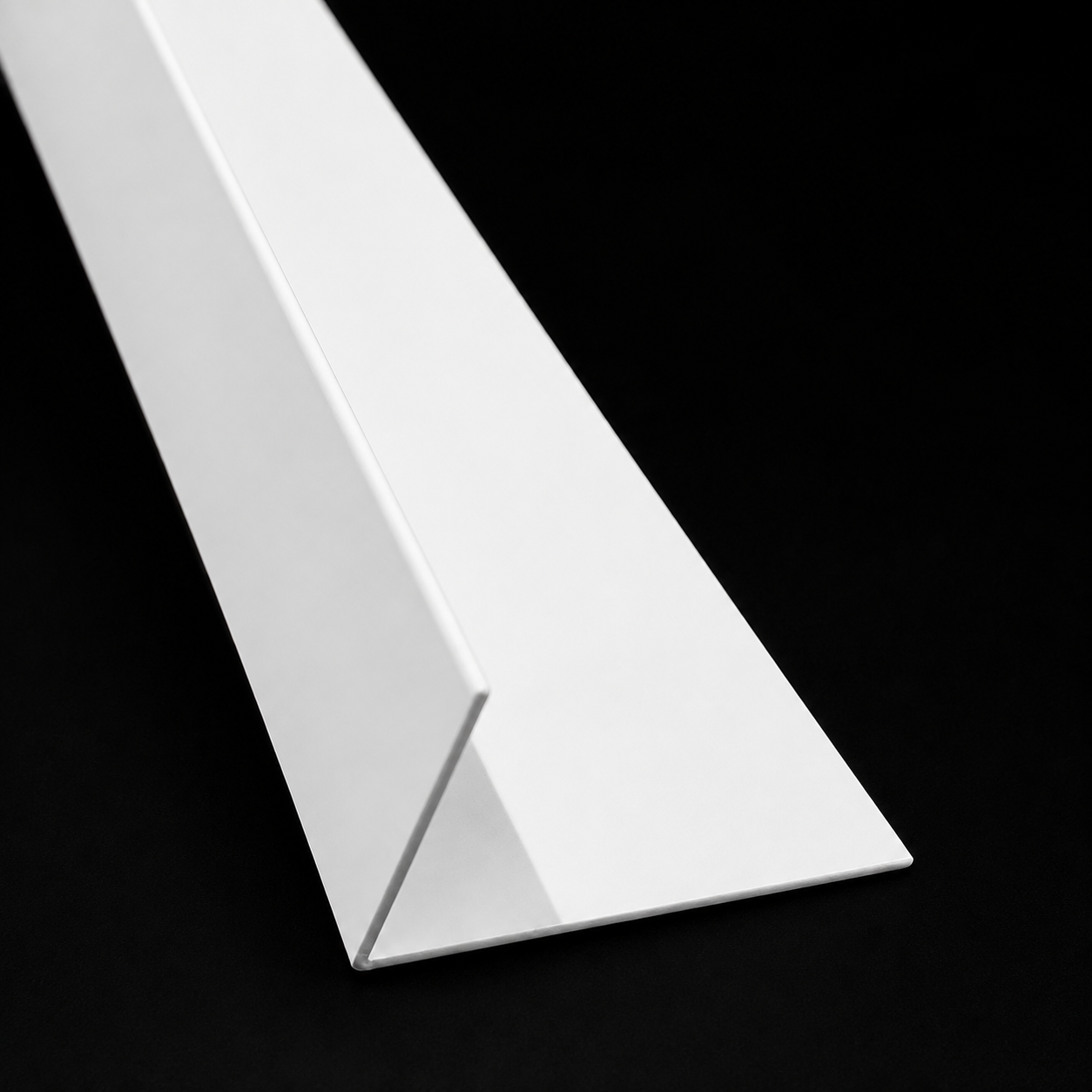 白鋁角1" x 2" (3m長)