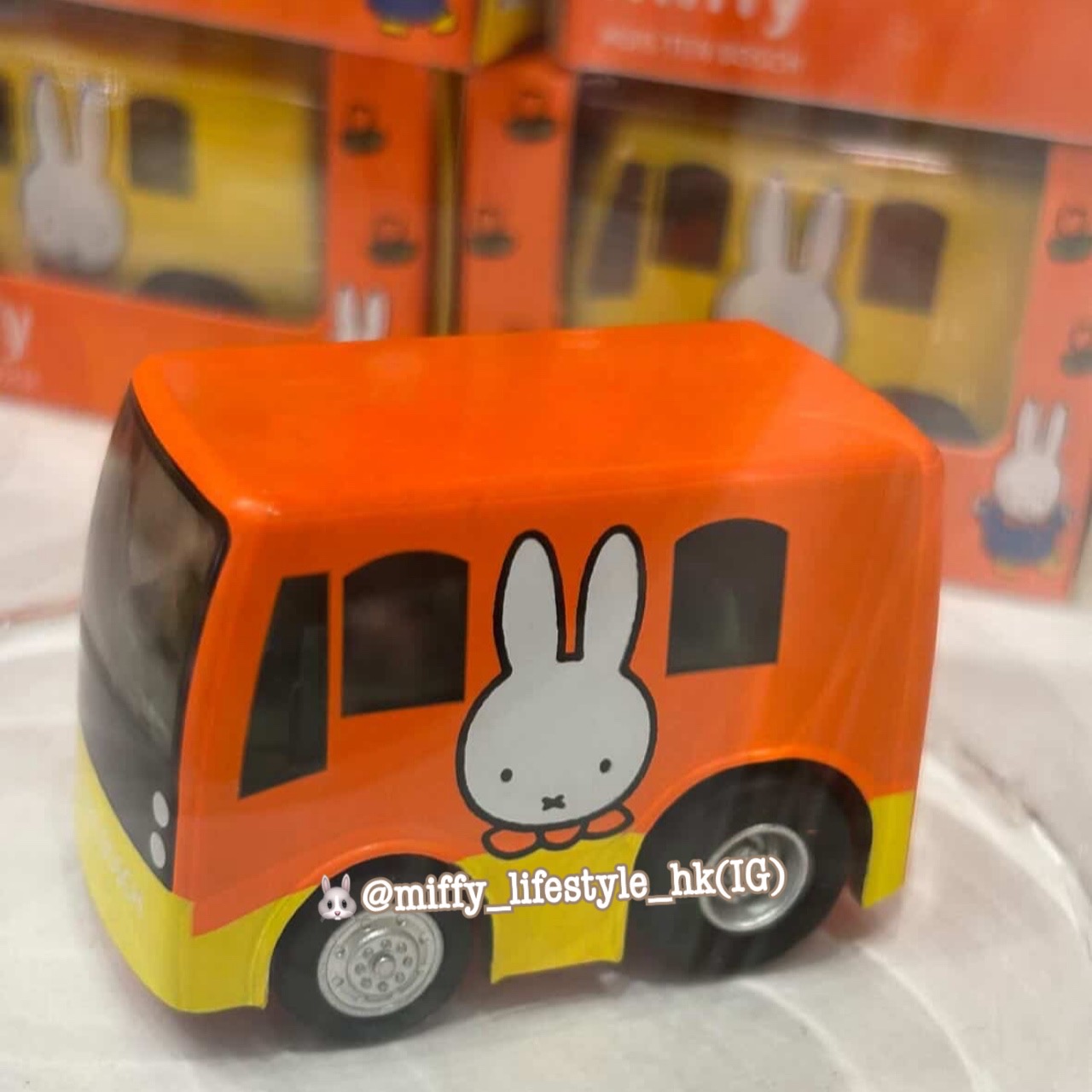 🐰Pre Order  - 🏰 Huis Ten Bosch miffy 巡遊主題Choro-Q巴士車仔限定 ( 📦 大約4月底 ～ 5月中到貨, 若遇到缺貨或其它因素貨期會延遲 ）