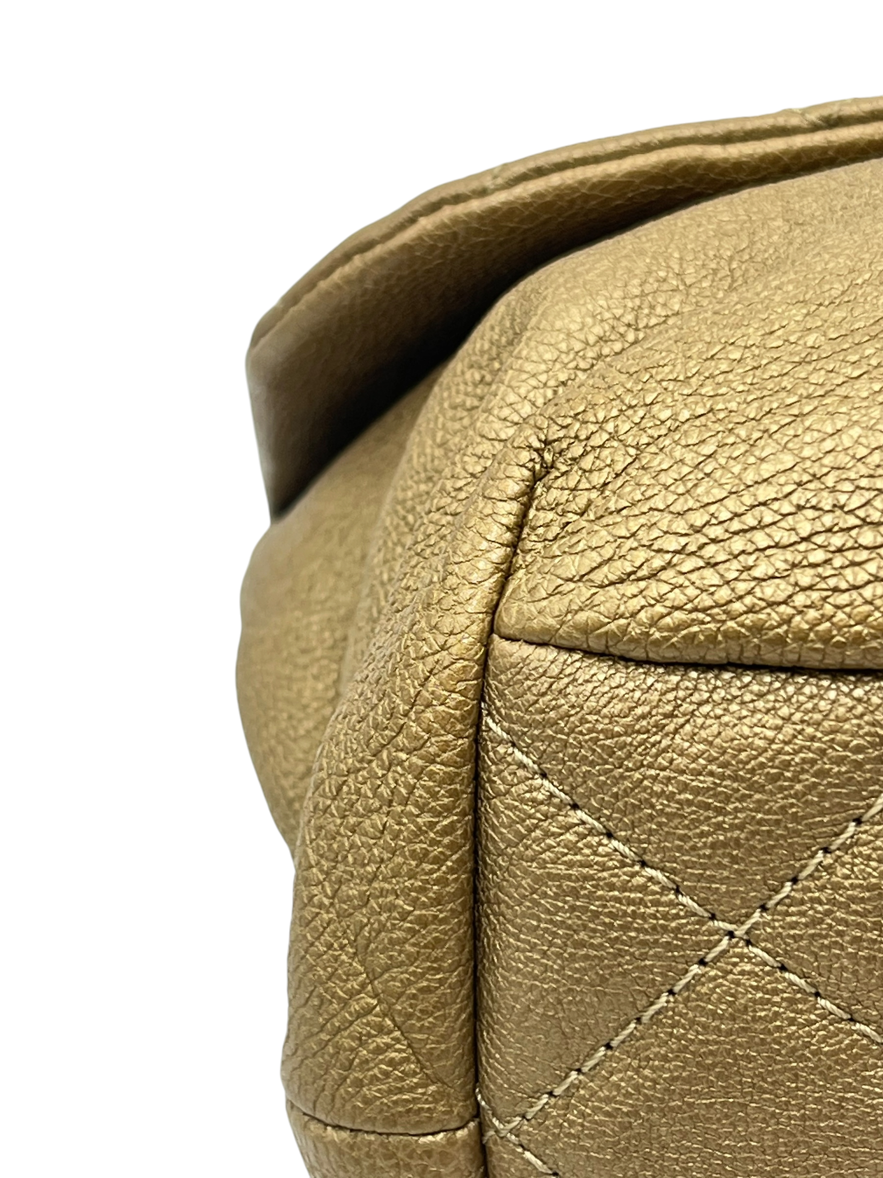 Pre-Owned CHANEL Quilted Calfskin Trianon / Product Code: 26052010