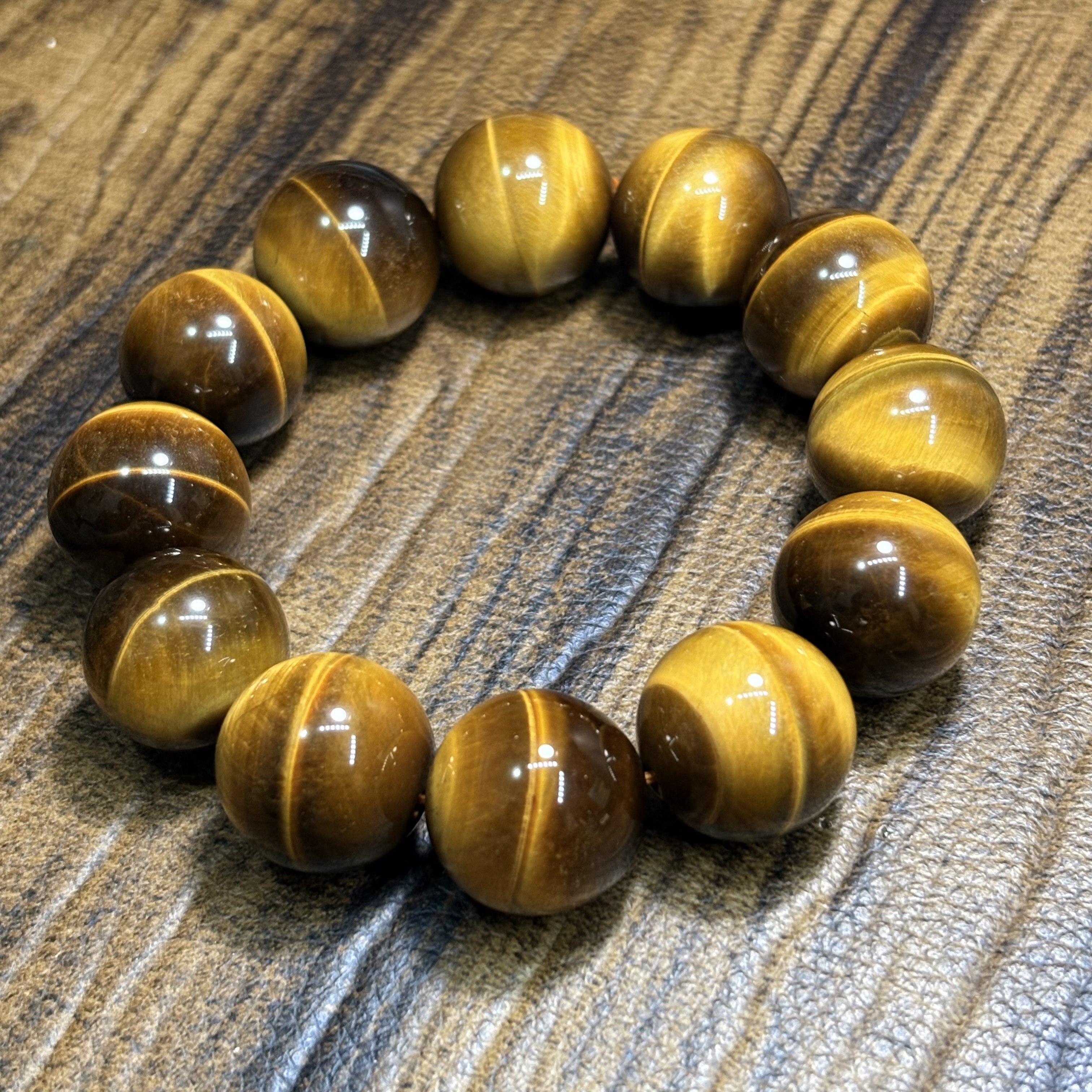 黃虎眼石手串No.3097 丨規格：20mm珠18cm手圍