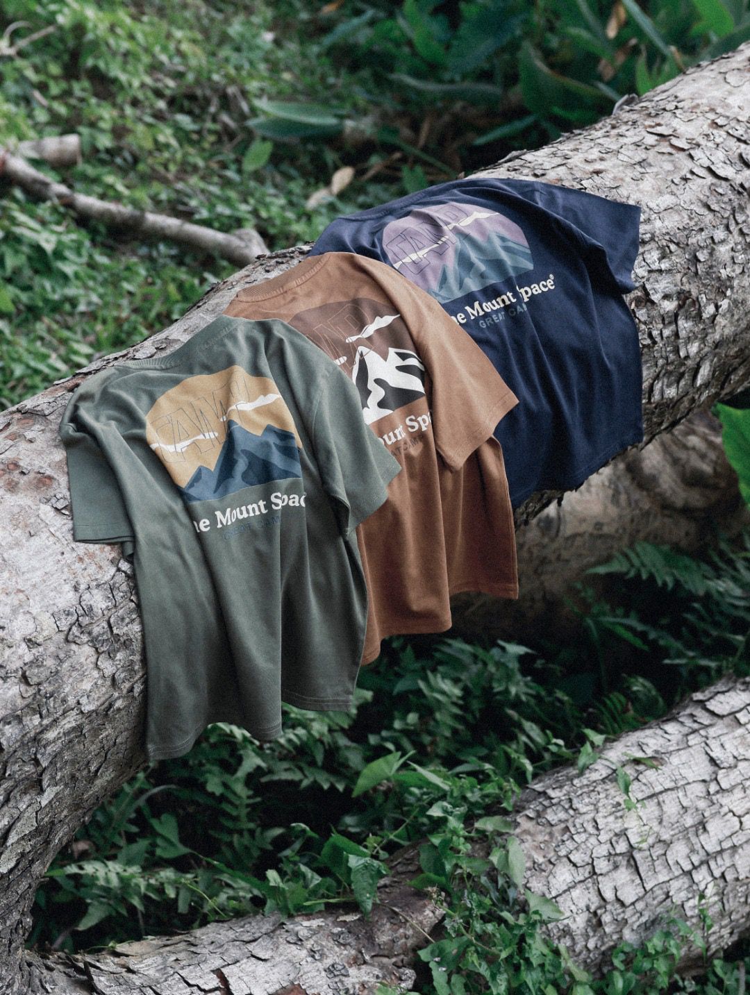 $68件。2件起$60件。山系戶外印花短袖