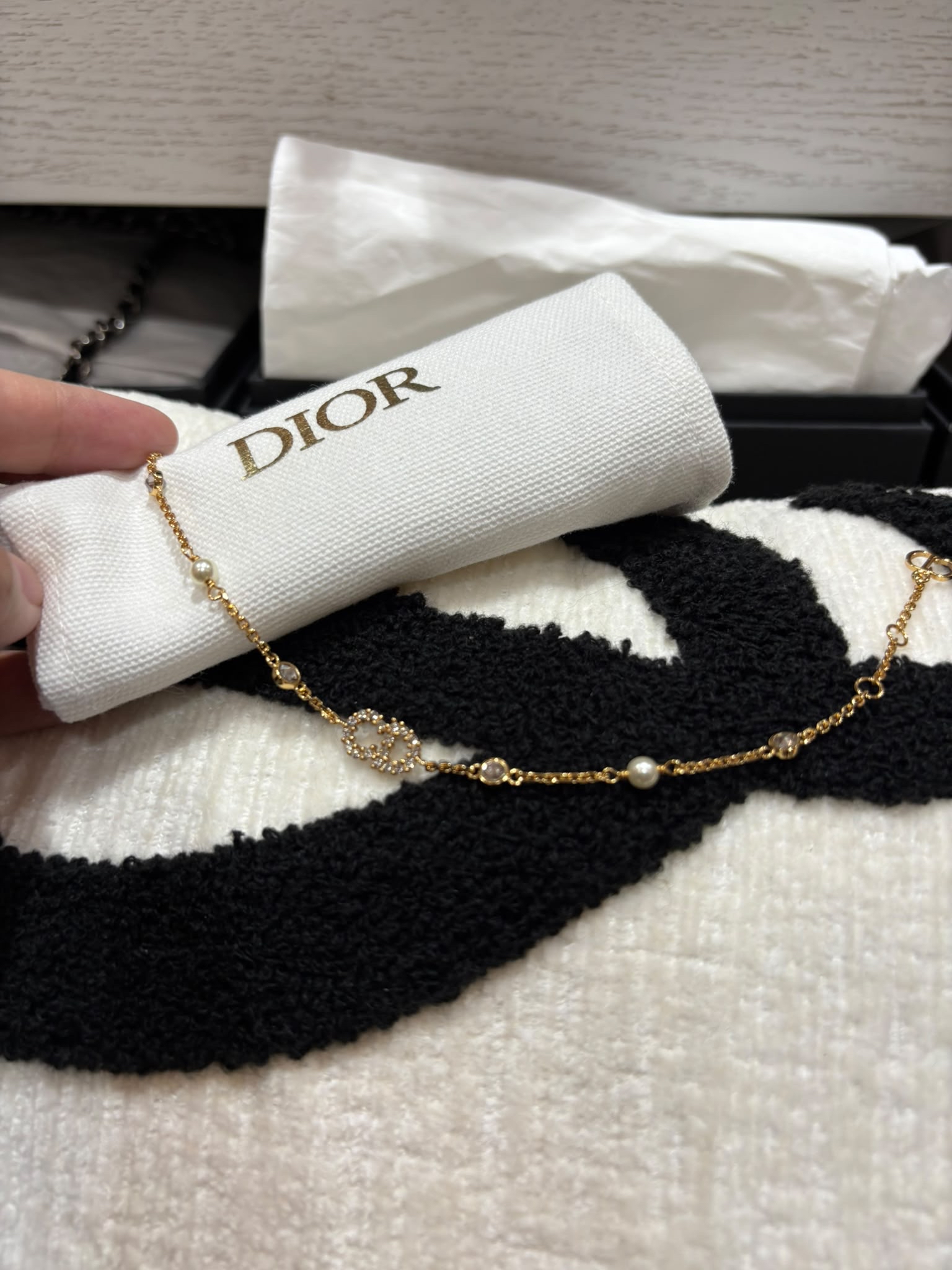未使用品 Dior Petit CD Bracelet Gold-Finish Metal and Crystals 100%Authentic,unused 未使用品 ✅dust bag 