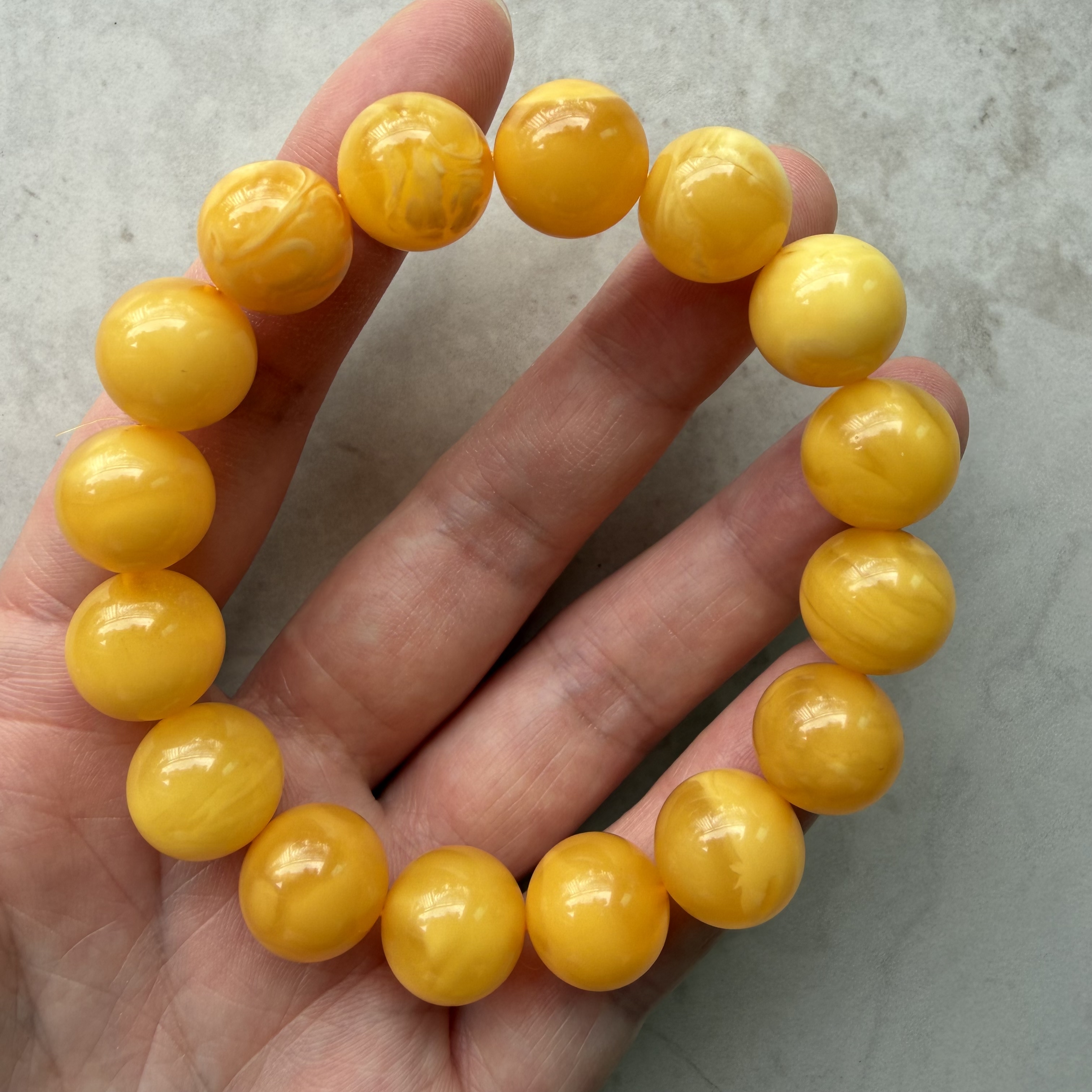 ［閉店一口價］12+mm波羅的海雞油黃蜜蠟手串