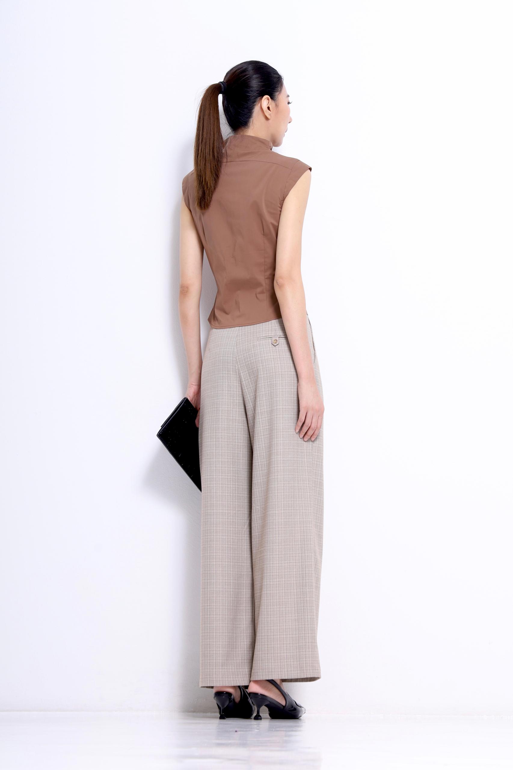 CB2756 Elise Mandarin Collar Sleeveless Blouse