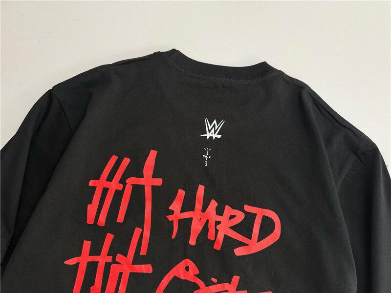 Travis Scott WWE OTC TEE (ROMAN REIGNS) | ヤマダウェブコム