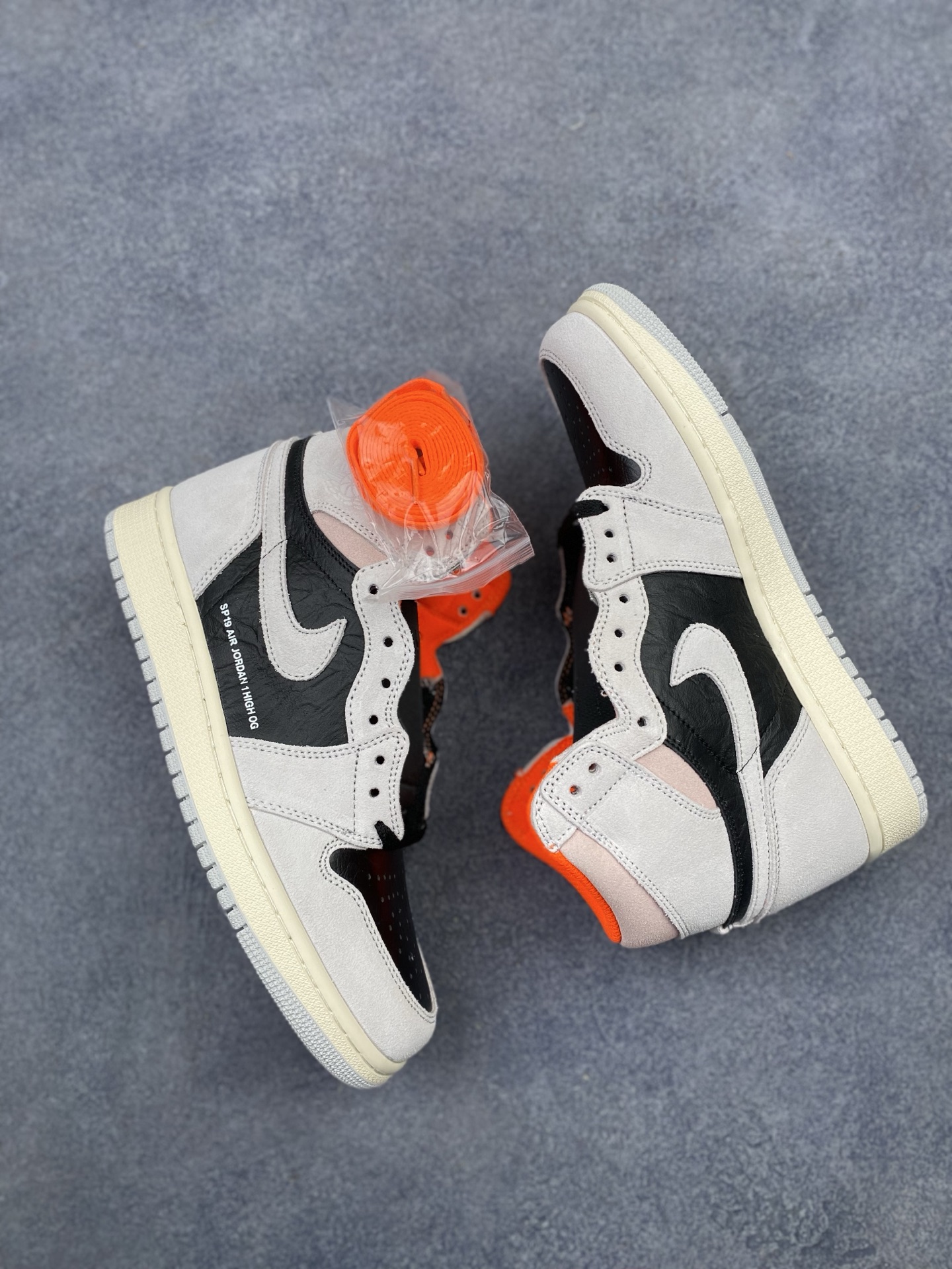 Nike Air Jordan 1 Retro High OG