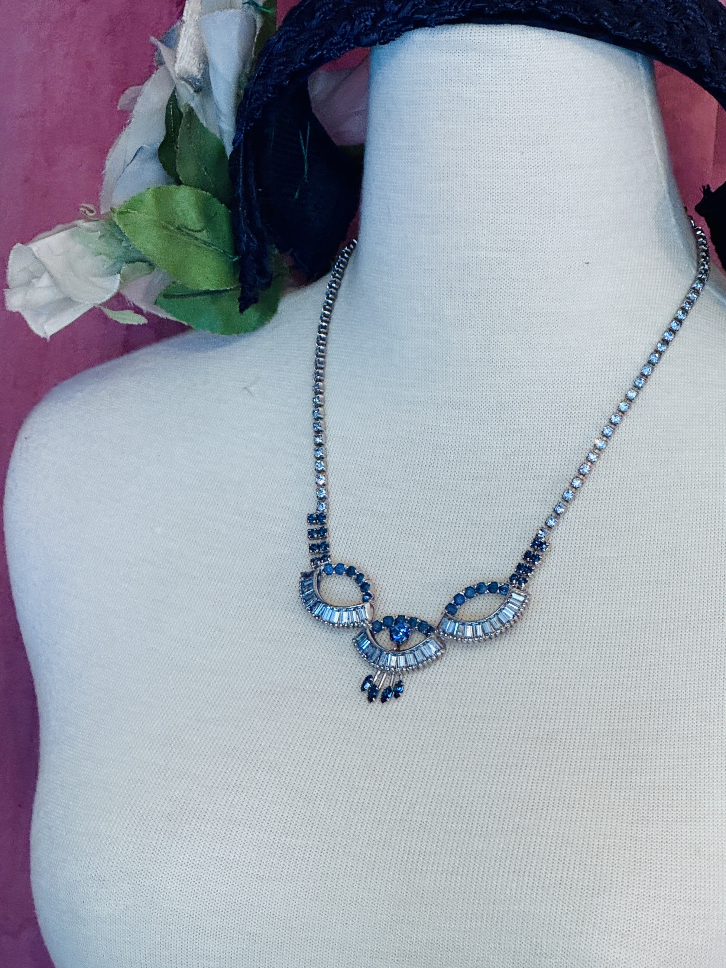 ca. 1960s Canadian Designer "Keyes" Three Loops Austrian Crystal Day & Night Cocktail Necklace (MT2607)