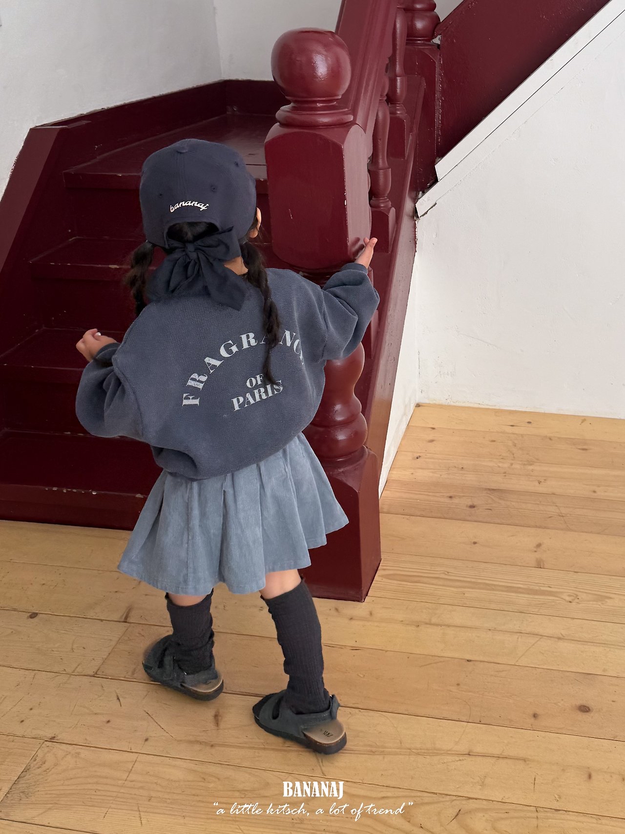 Bananaj | Paris Pig Sweatshirt