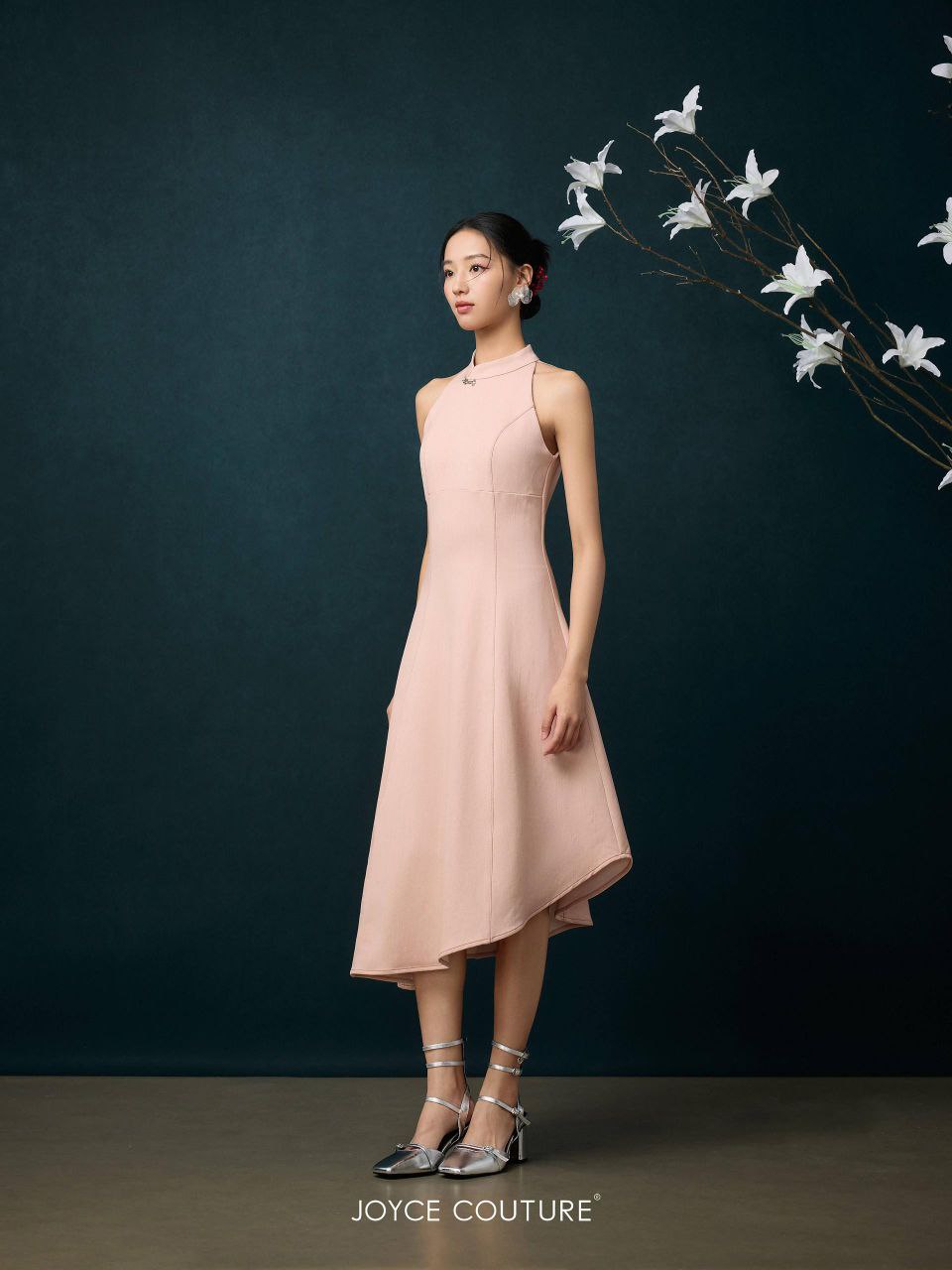 Cut in修身胸垫连身裙 D0098