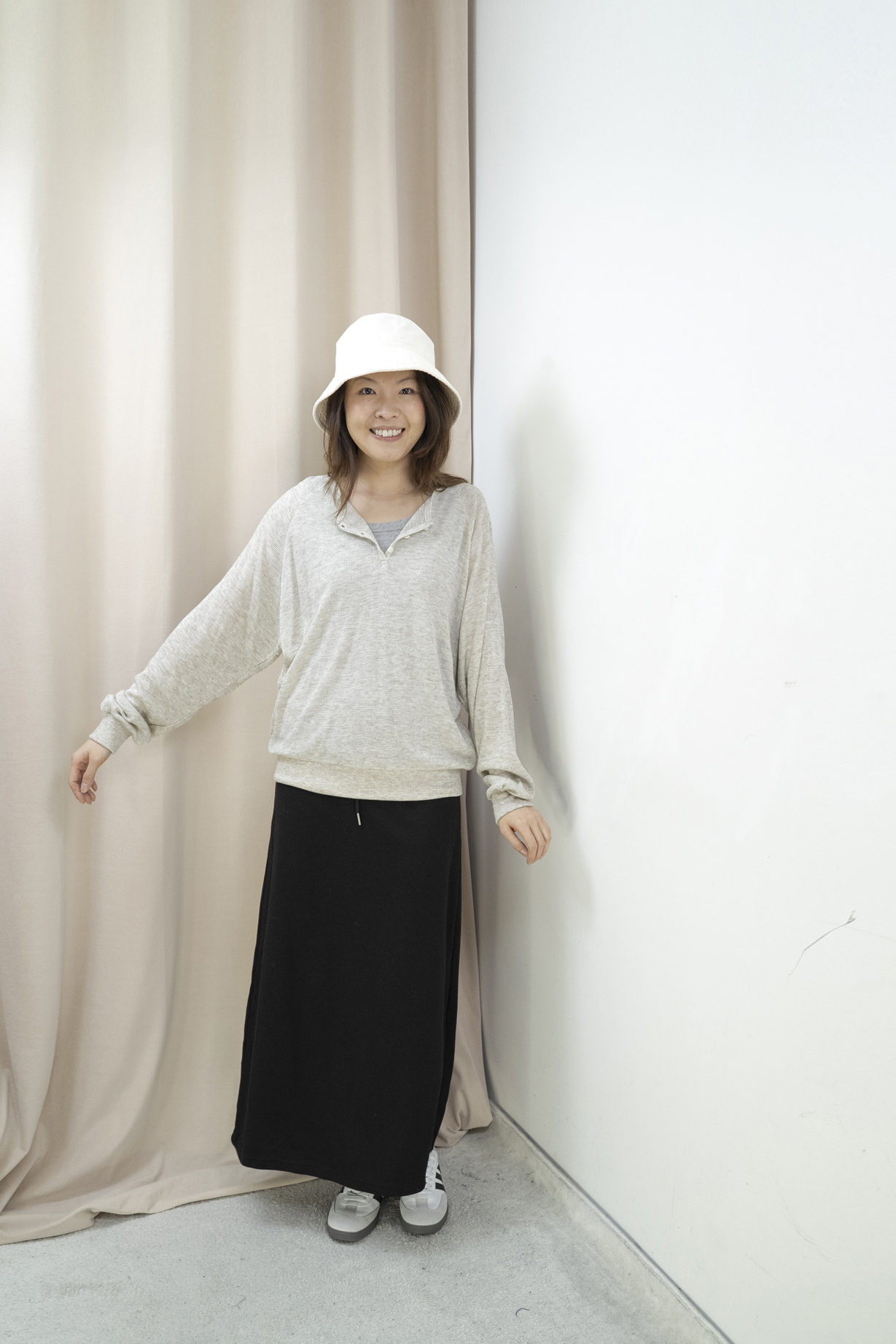 輕軟薄窩夫格紋半開胸上衣（燕麥色）