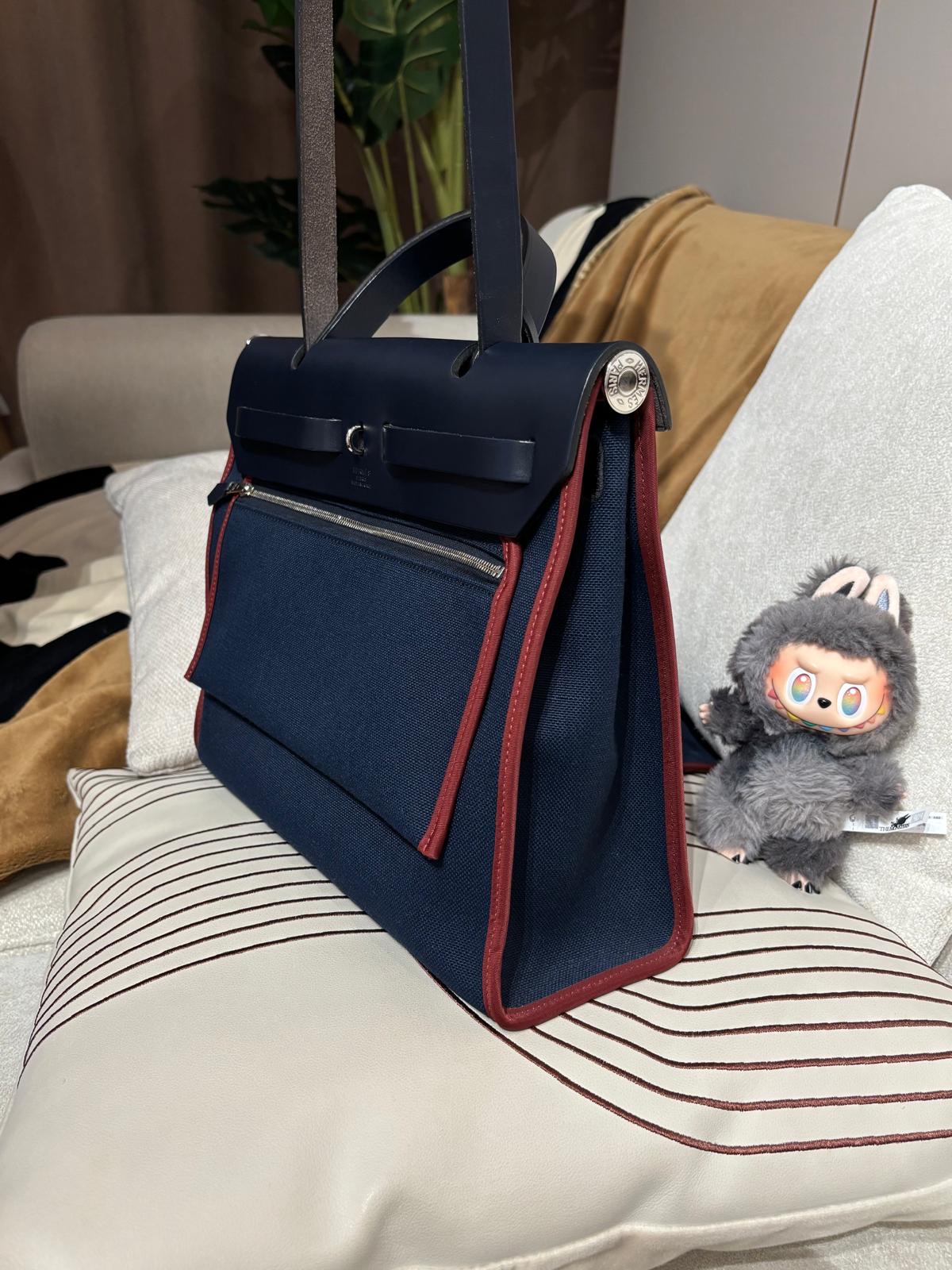 Hermes herbag 31,STAMP X 100%Authentic ,98%new  ✅KEY LOCK✅dust bag 