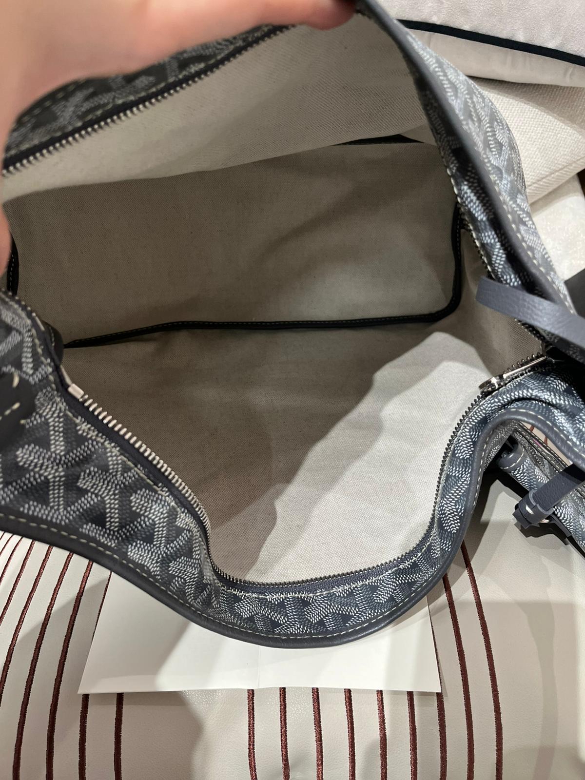 Goyard Hobo Grey 100%Authentic, 98%New ✅25專門店收據✅Dust bag