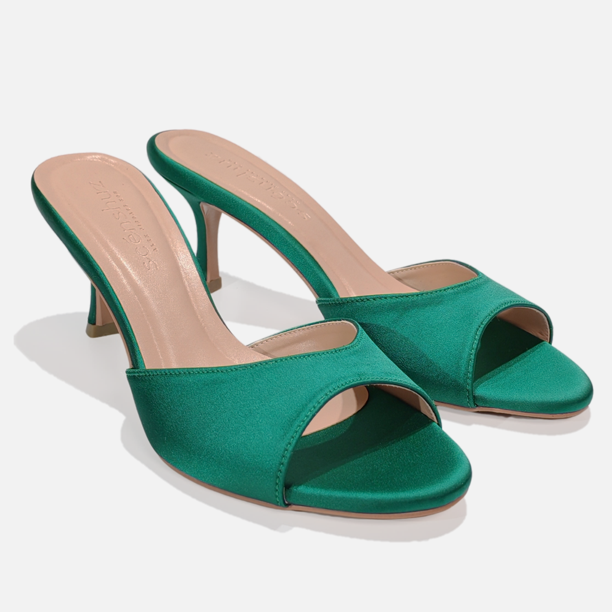 MAYA 65 EMERALD SATIN