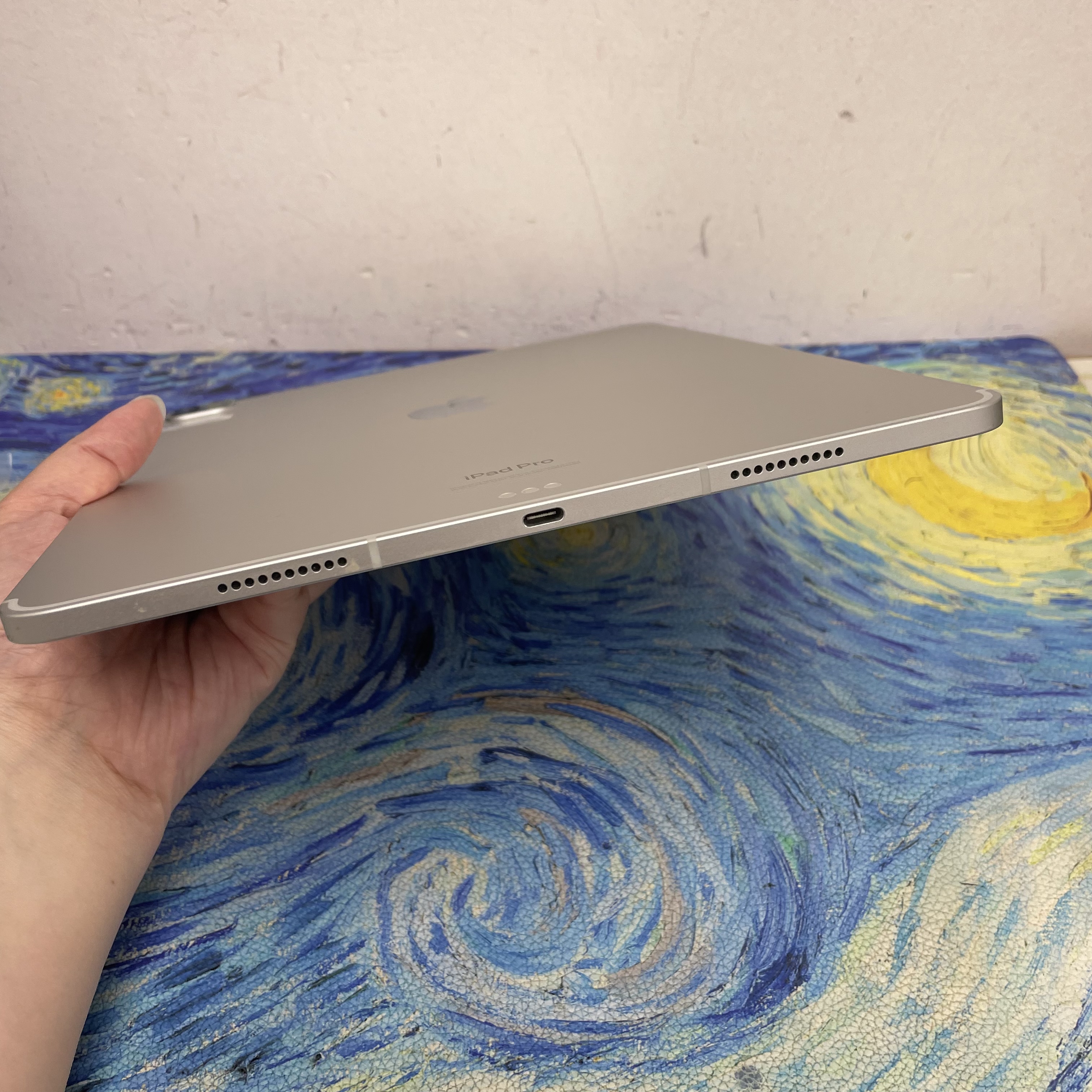 *438392 iPad Pro 6 12.9吋 M2 勁靚機 256GB 插卡版 銀色 sliver