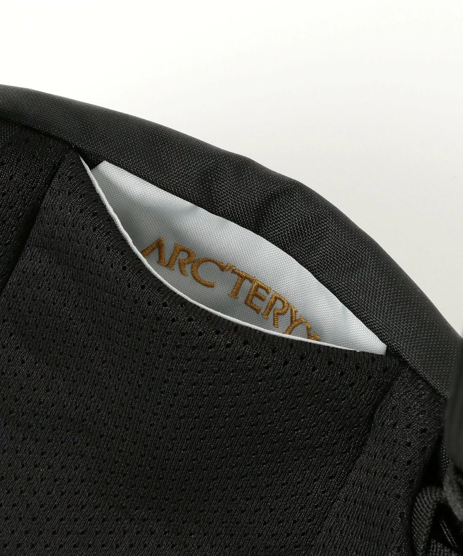 🆕【⭐訂購⭐】日本直送 🇯🇵🌀Arc'teryx 始祖鳥 Mantis 1 腰包/單肩包［3款選］🌀 [ELHD-0102][260929]
