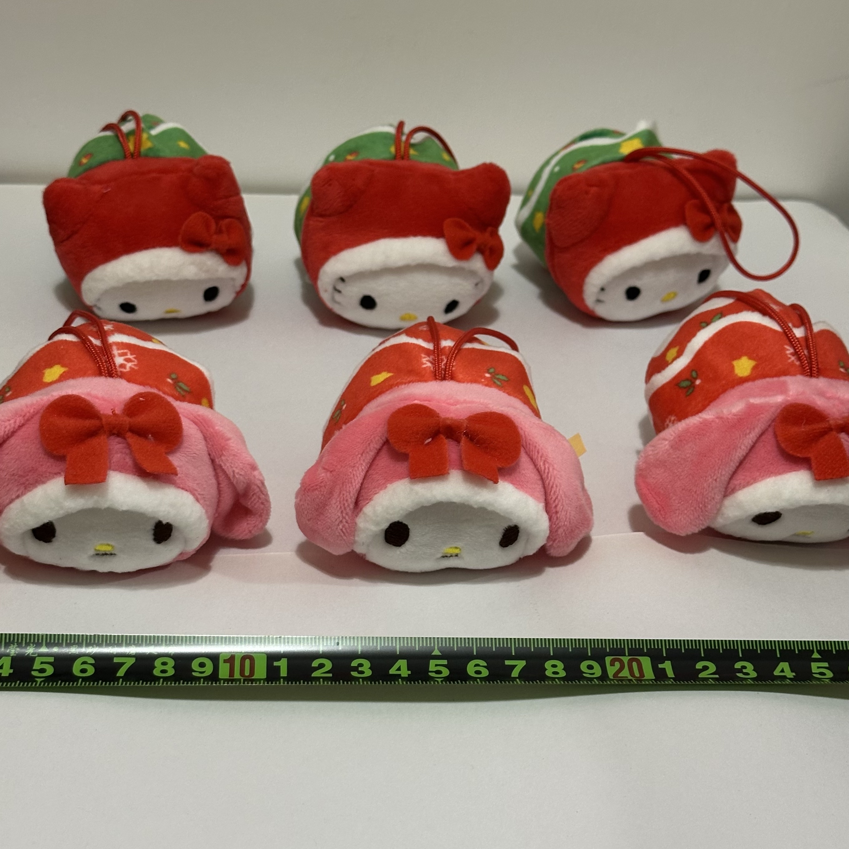 Hello kitty/ melody 聖誕毛公仔吊飾