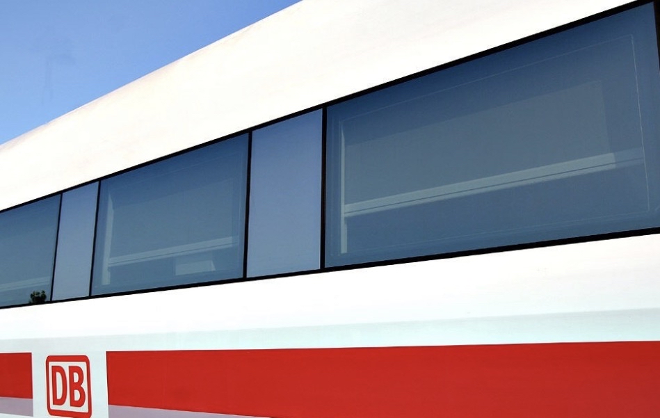 高速列車車廂系列：Fleischmann HO ICE-1 高速列車車廂（附燈光套件）